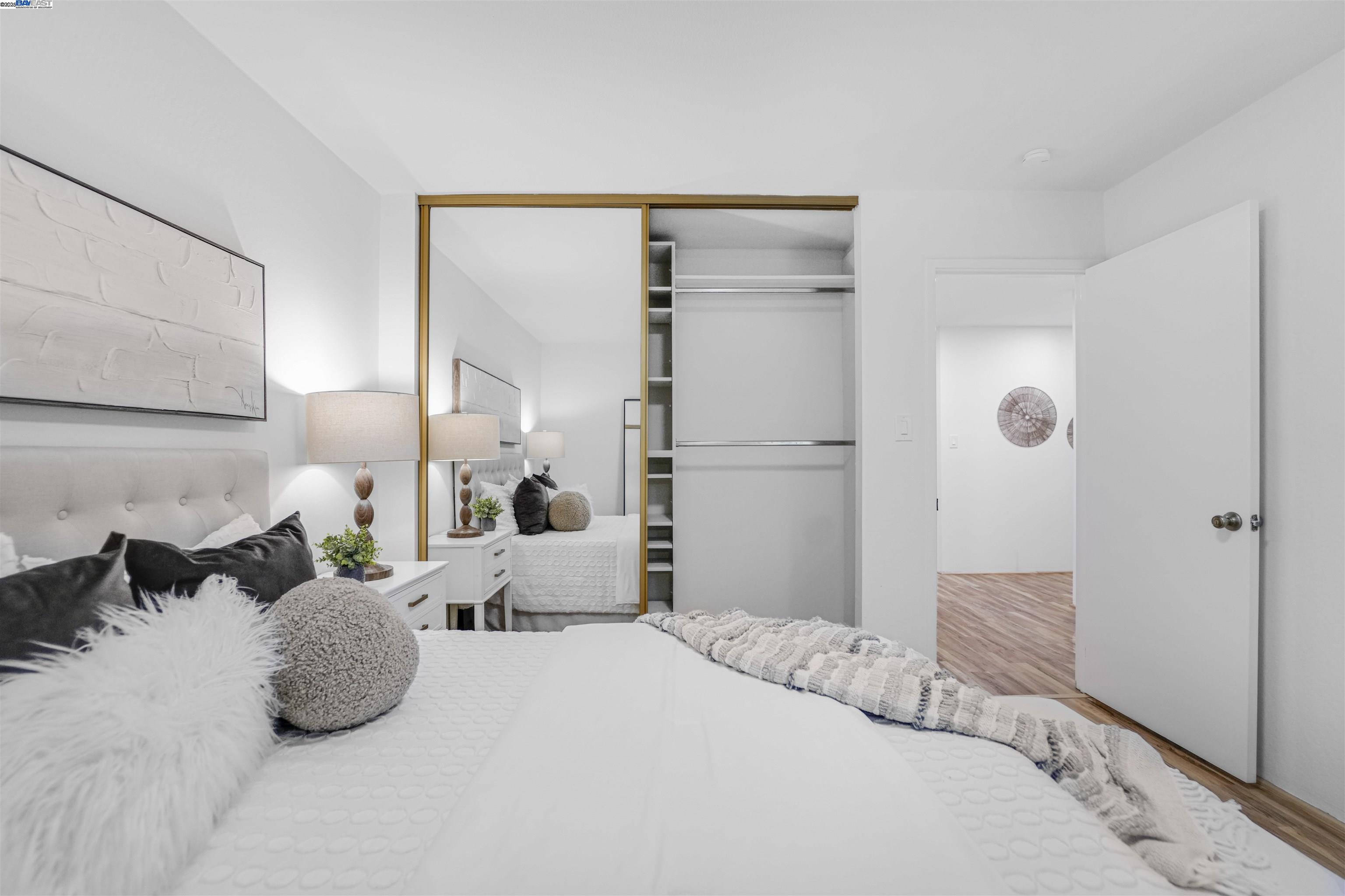 Detail Gallery Image 23 of 60 For 505 Cypress Point Dr #140,  Mountain View,  CA 94043 - 2 Beds | 1 Baths