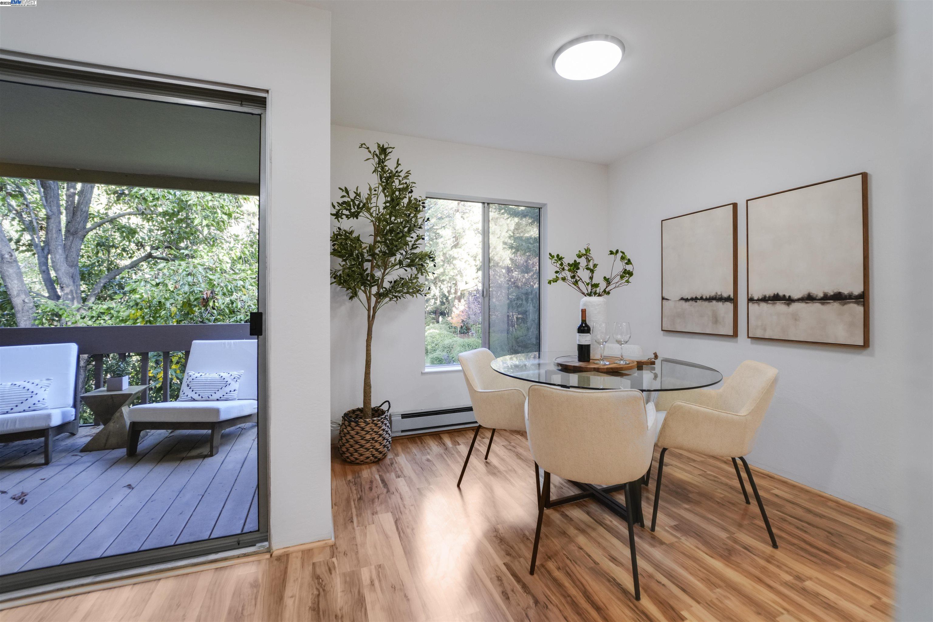 Detail Gallery Image 45 of 60 For 505 Cypress Point Dr #140,  Mountain View,  CA 94043 - 2 Beds | 1 Baths