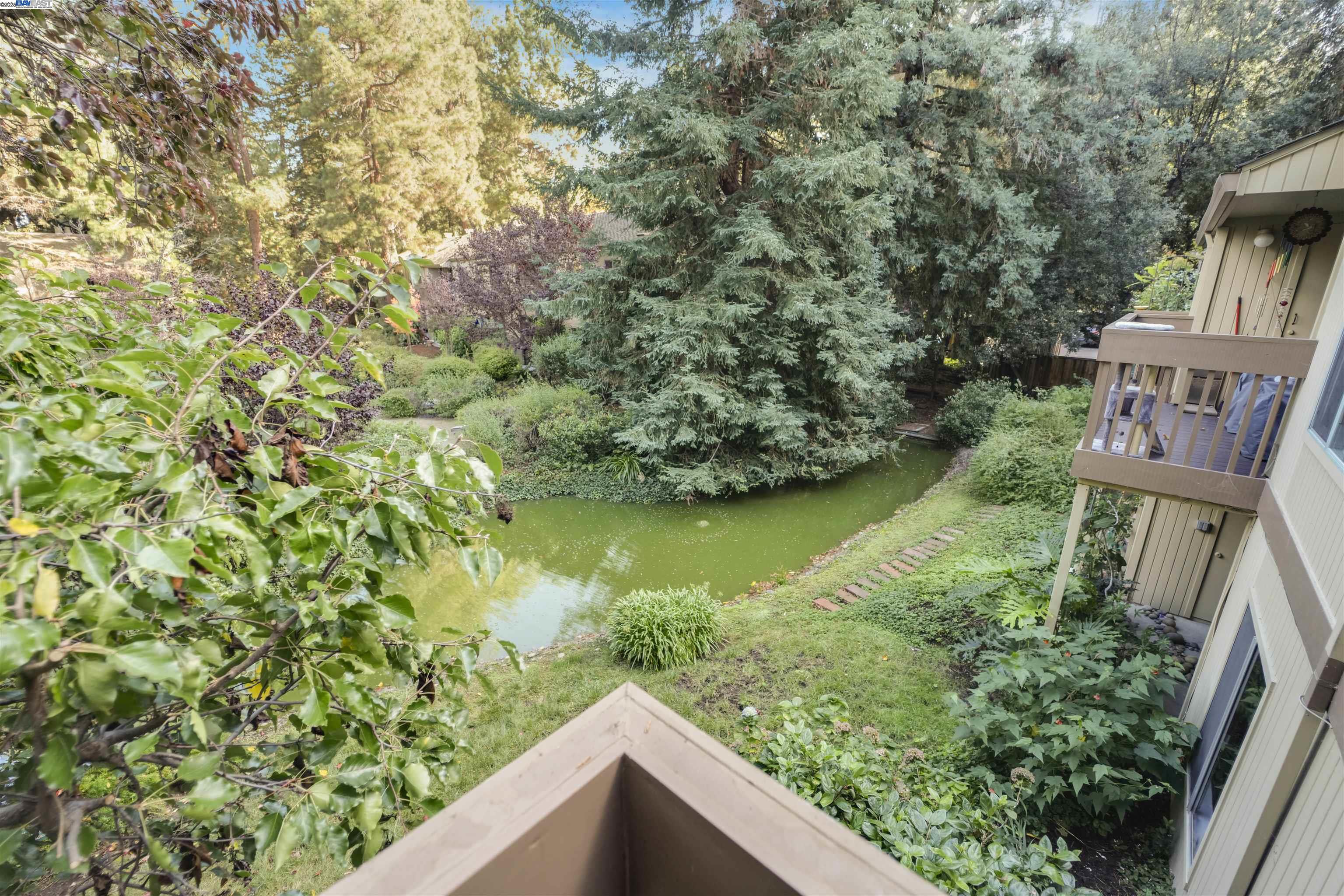 Detail Gallery Image 49 of 60 For 505 Cypress Point Dr #140,  Mountain View,  CA 94043 - 2 Beds | 1 Baths