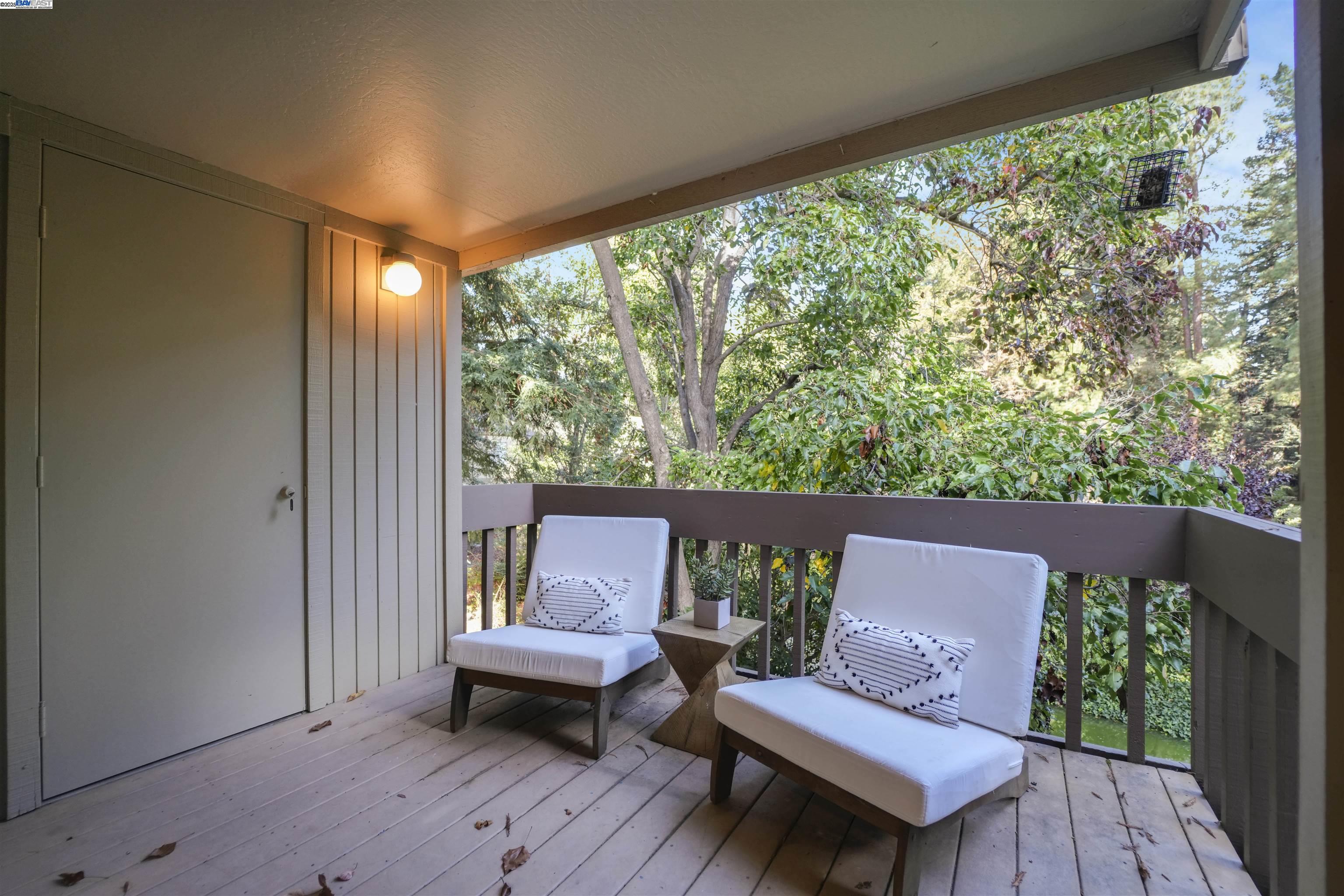 Detail Gallery Image 50 of 60 For 505 Cypress Point Dr #140,  Mountain View,  CA 94043 - 2 Beds | 1 Baths