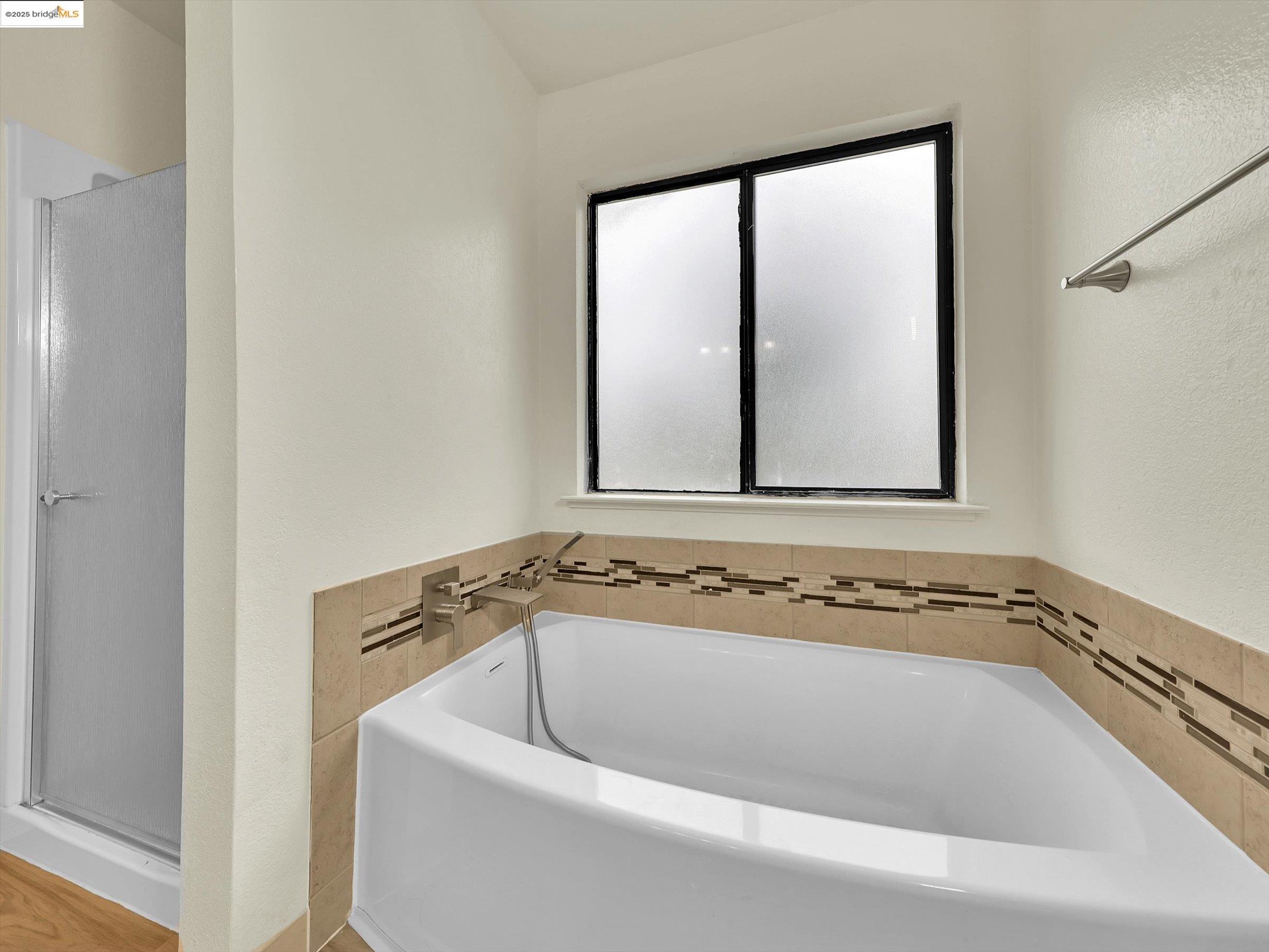 Detail Gallery Image 15 of 29 For 425 Sandy Hill Ct, Antioch,  CA 94509 - 4 Beds | 2/1 Baths