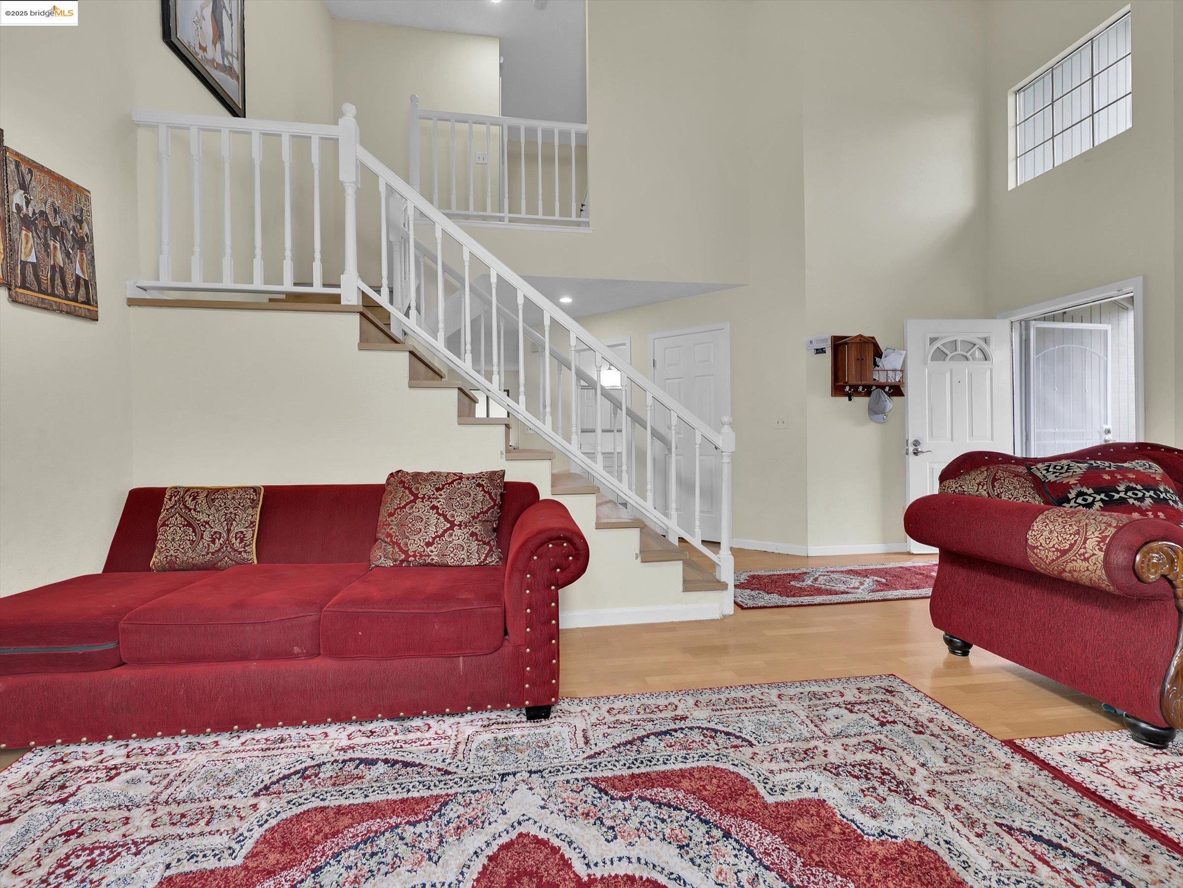 Detail Gallery Image 6 of 29 For 425 Sandy Hill Ct, Antioch,  CA 94509 - 4 Beds | 2/1 Baths