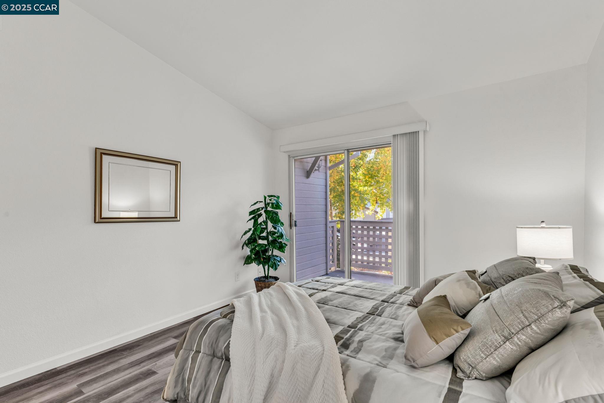 Detail Gallery Image 24 of 52 For 253 Florence Ct, Hercules,  CA 94547 - 2 Beds | 2 Baths