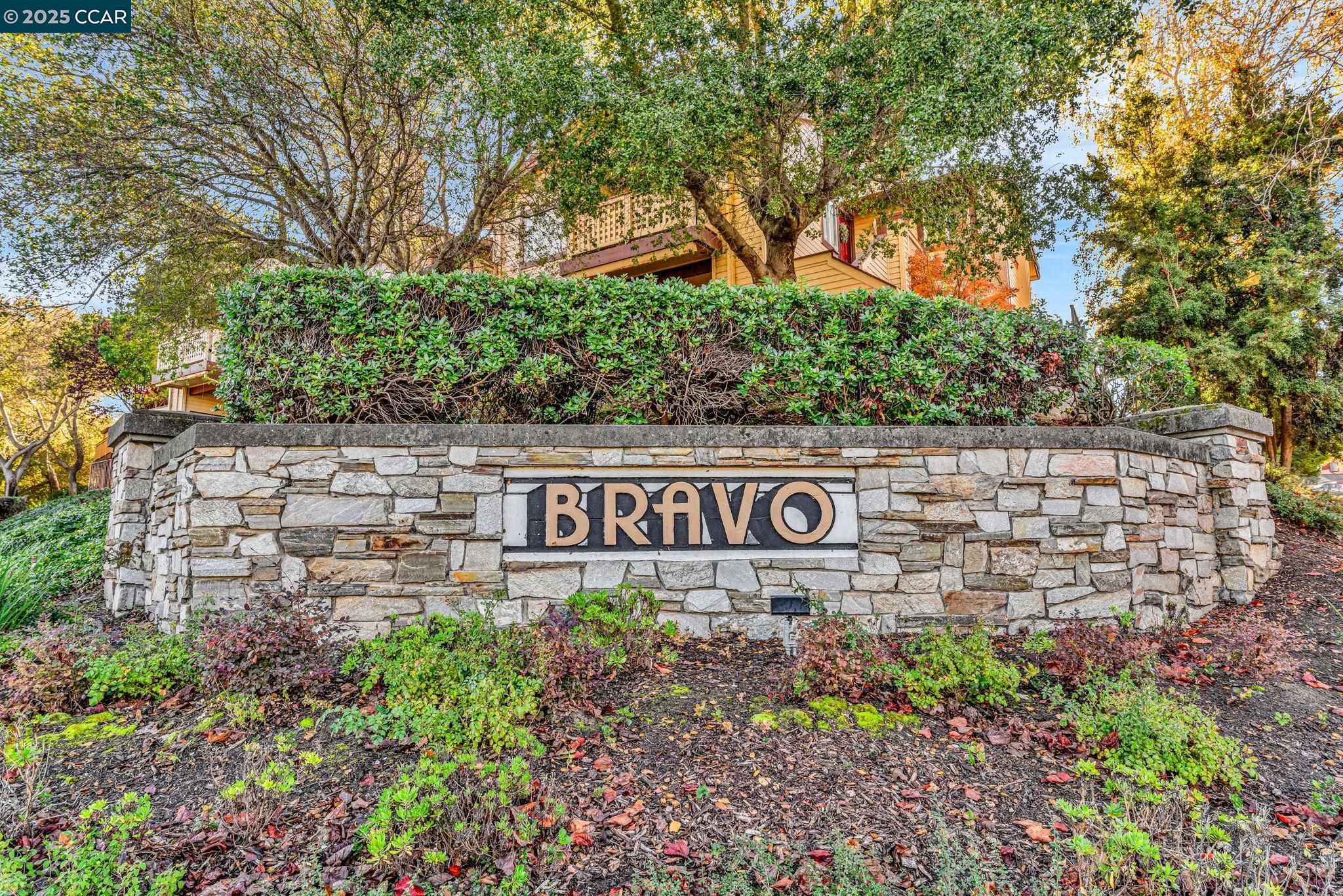 Detail Gallery Image 39 of 52 For 253 Florence Ct, Hercules,  CA 94547 - 2 Beds | 2 Baths