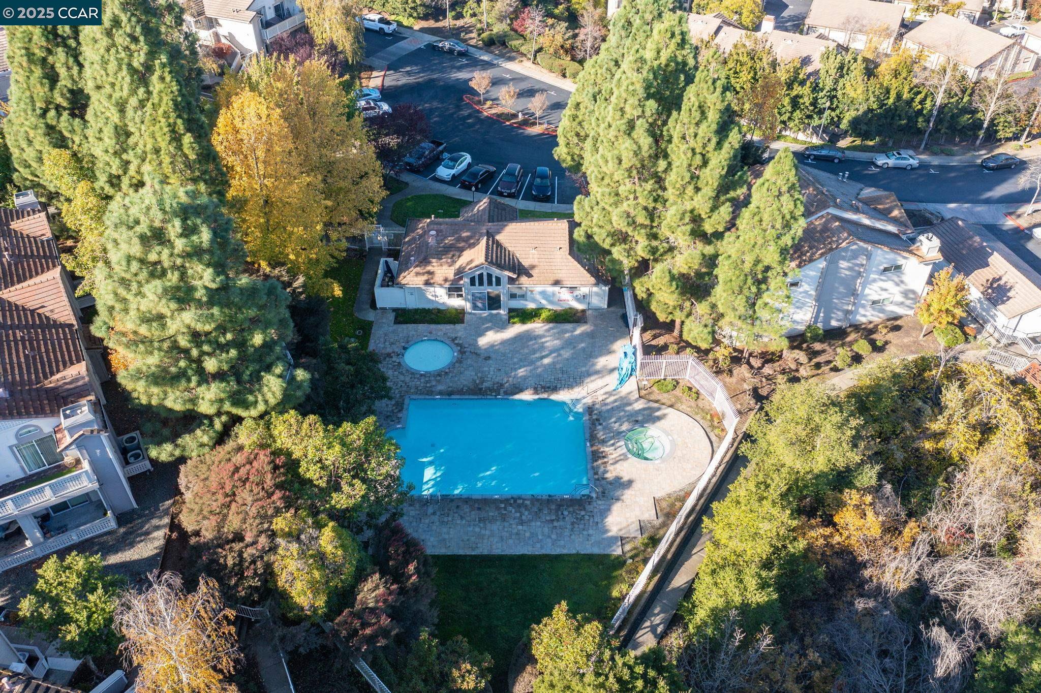 Detail Gallery Image 42 of 52 For 253 Florence Ct, Hercules,  CA 94547 - 2 Beds | 2 Baths