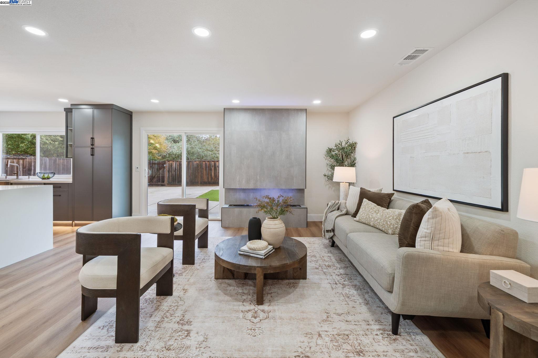 Detail Gallery Image 11 of 39 For 31314 San Andreas Dr, Union City,  CA 94587 - 3 Beds | 2 Baths