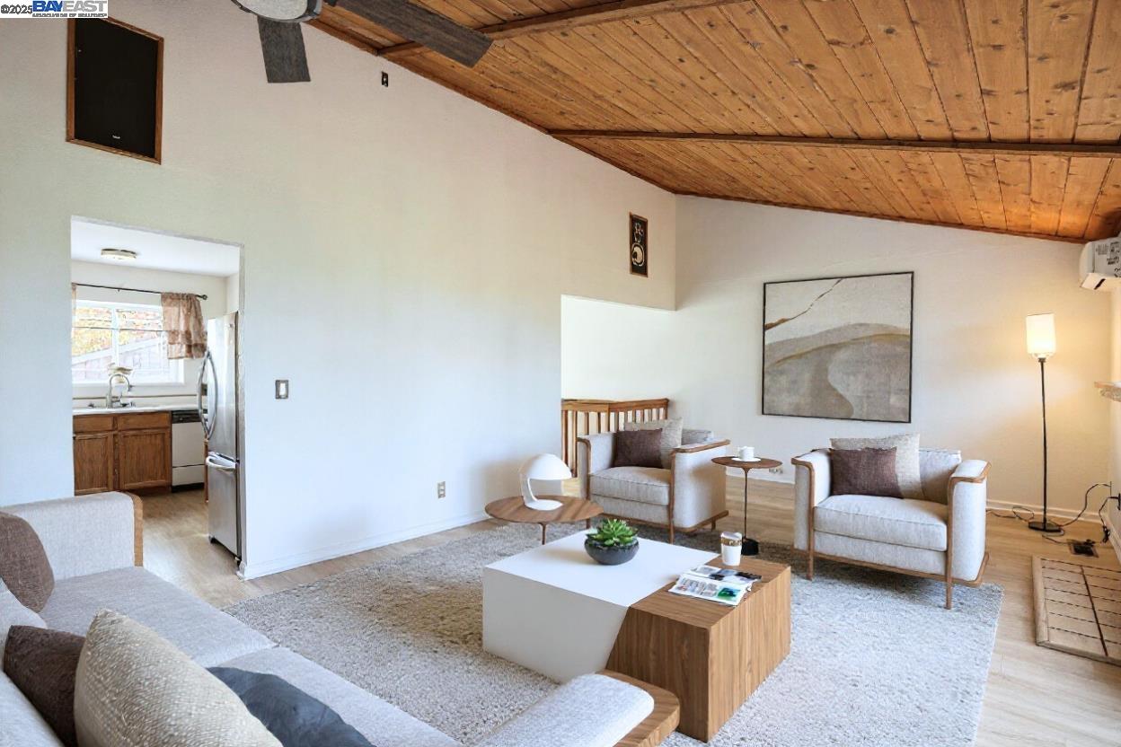 Detail Gallery Image 24 of 48 For 1820 Dalessi Ln, Pinole,  CA 94564 - 2 Beds | 2/1 Baths