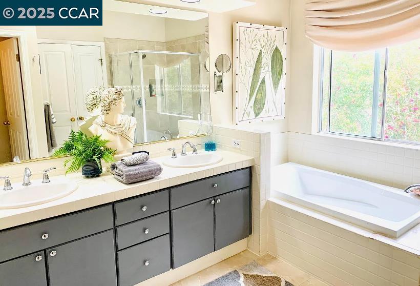 Detail Gallery Image 13 of 21 For 1576 Silverwood, Danville,  CA 94526 - 4 Beds | 2/1 Baths