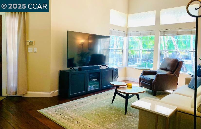 Detail Gallery Image 3 of 21 For 1576 Silverwood, Danville,  CA 94526 - 4 Beds | 2/1 Baths