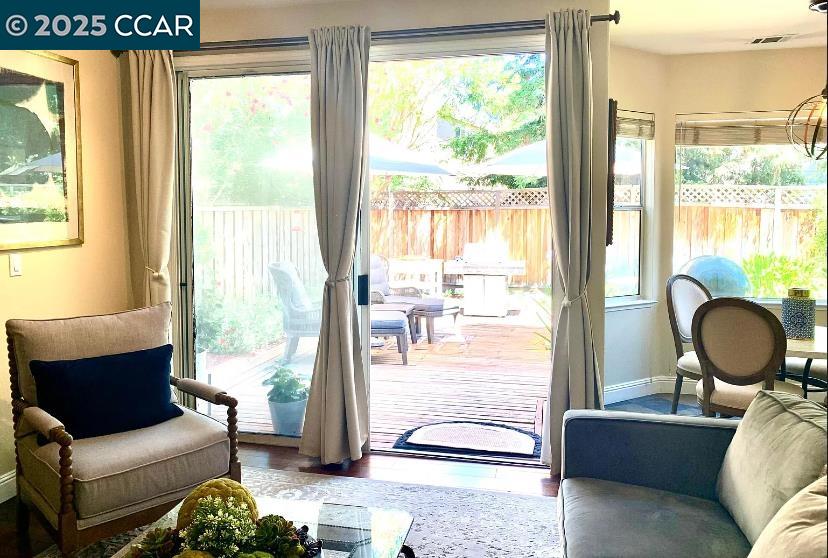 Detail Gallery Image 6 of 21 For 1576 Silverwood, Danville,  CA 94526 - 4 Beds | 2/1 Baths