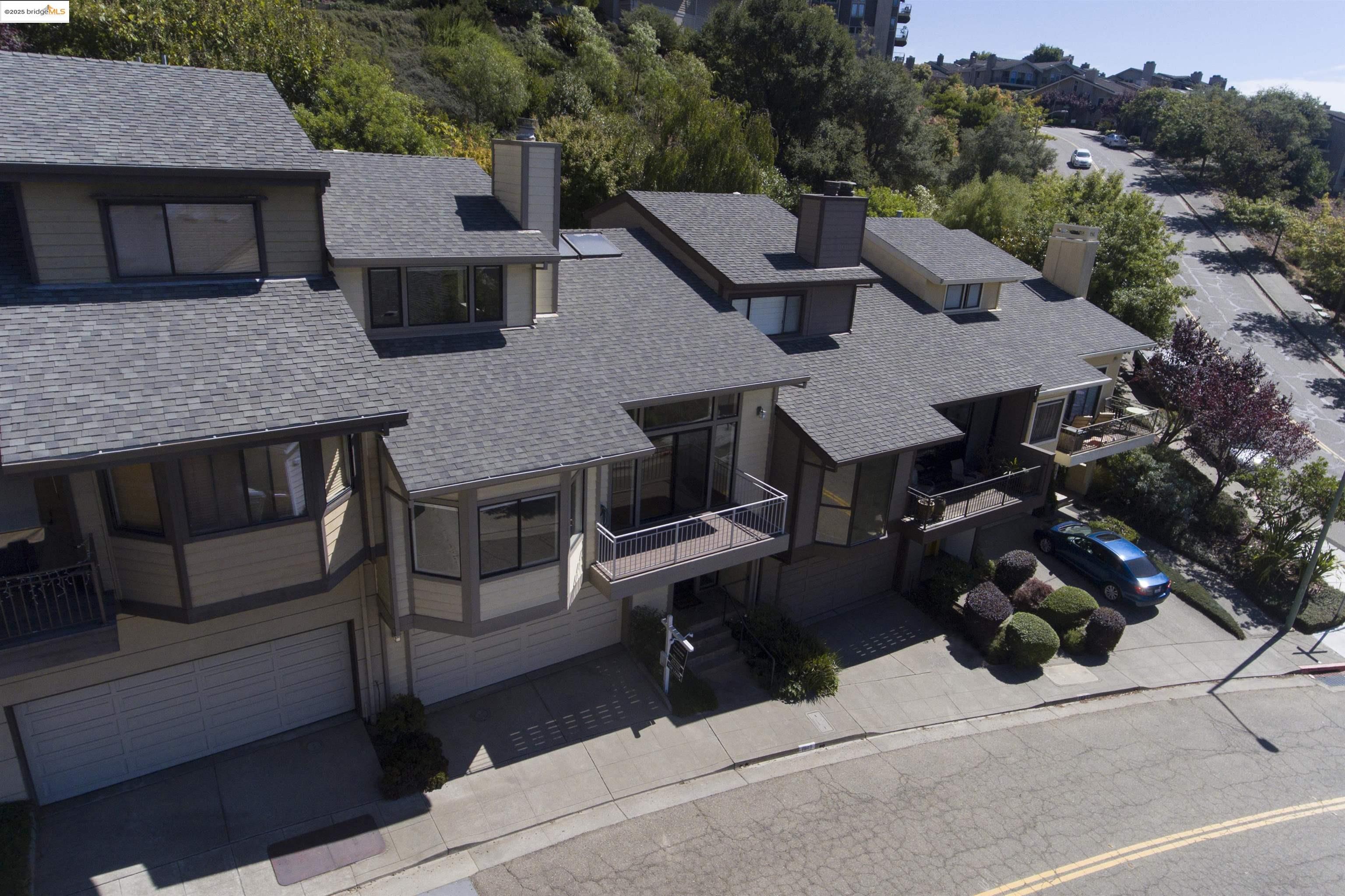 Detail Gallery Image 52 of 53 For 1881 Grand View Drive, Oakland,  CA 94618 - 2 Beds | 2/1 Baths