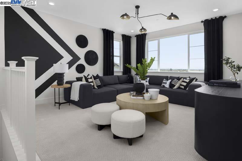 Detail Gallery Image 15 of 19 For 504 E Arabella Way, Mountain House,  CA 95391 - 5 Beds | 4 Baths