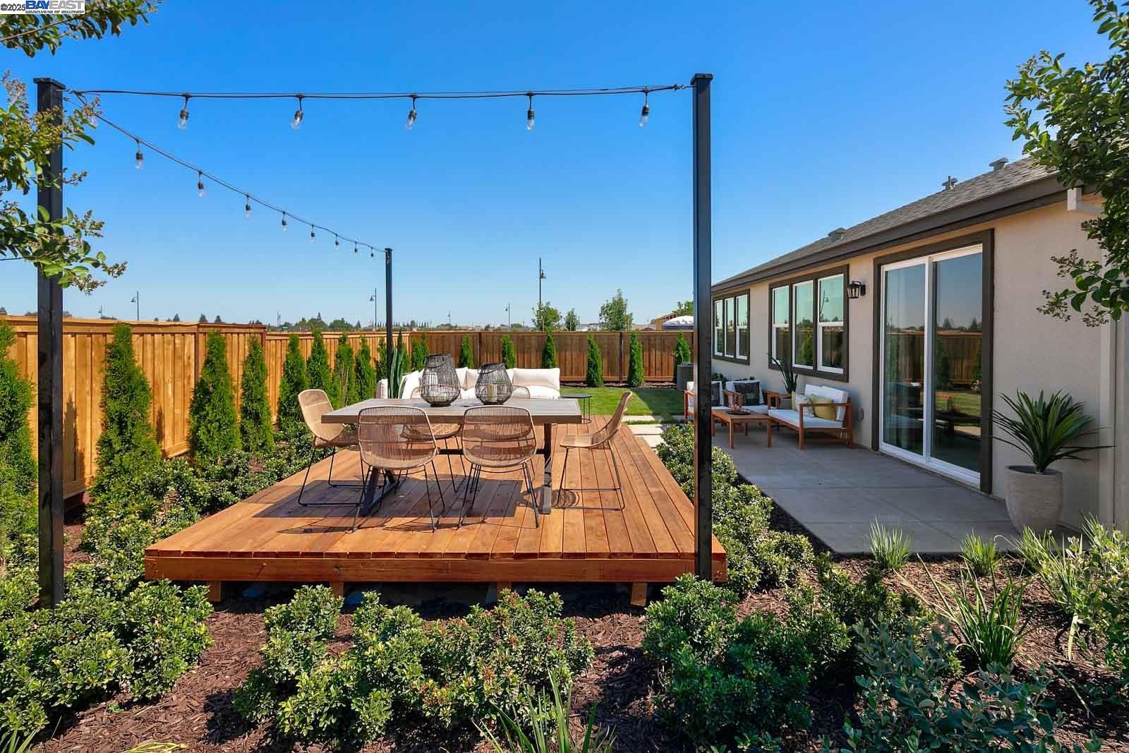 Detail Gallery Image 28 of 30 For 1342 Marceline Drive, Manteca,  CA 95336 - 2 Beds | 2 Baths