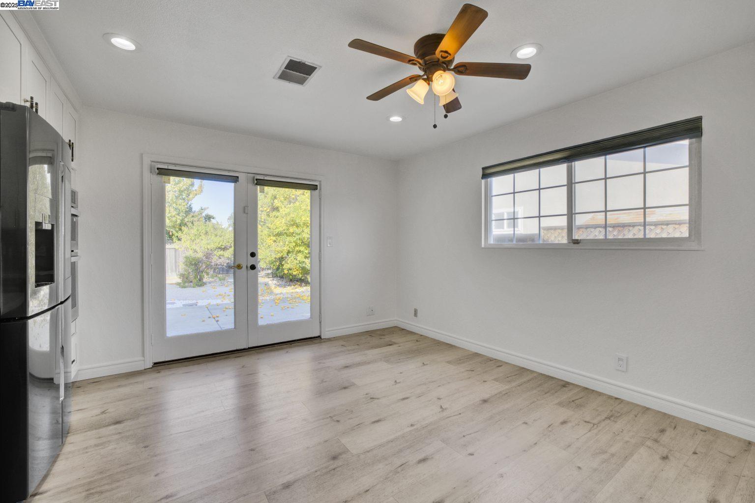 Detail Gallery Image 14 of 43 For 5665 Dewey Pl, Fremont,  CA 94538 - 3 Beds | 2 Baths