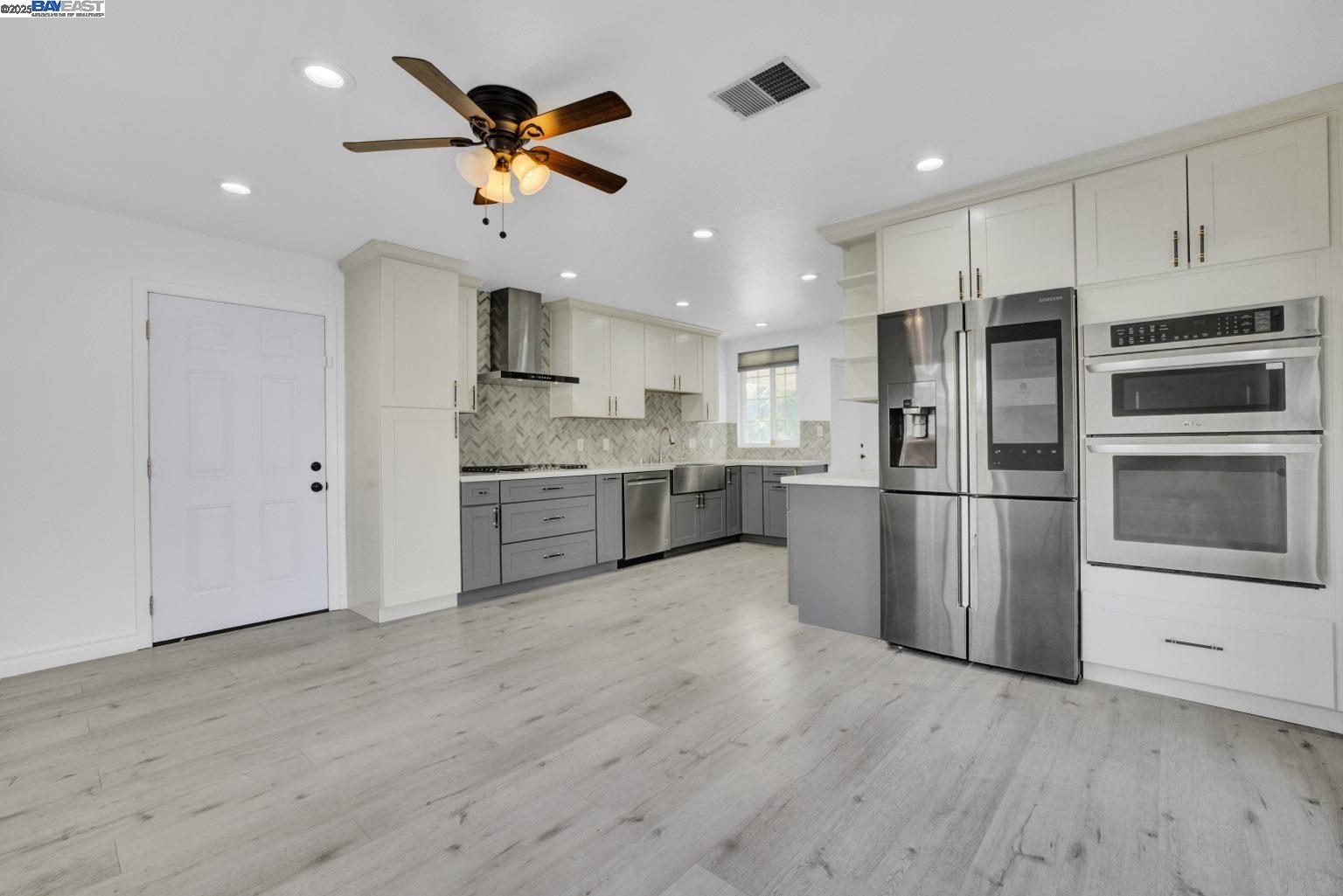 Detail Gallery Image 18 of 43 For 5665 Dewey Pl, Fremont,  CA 94538 - 3 Beds | 2 Baths