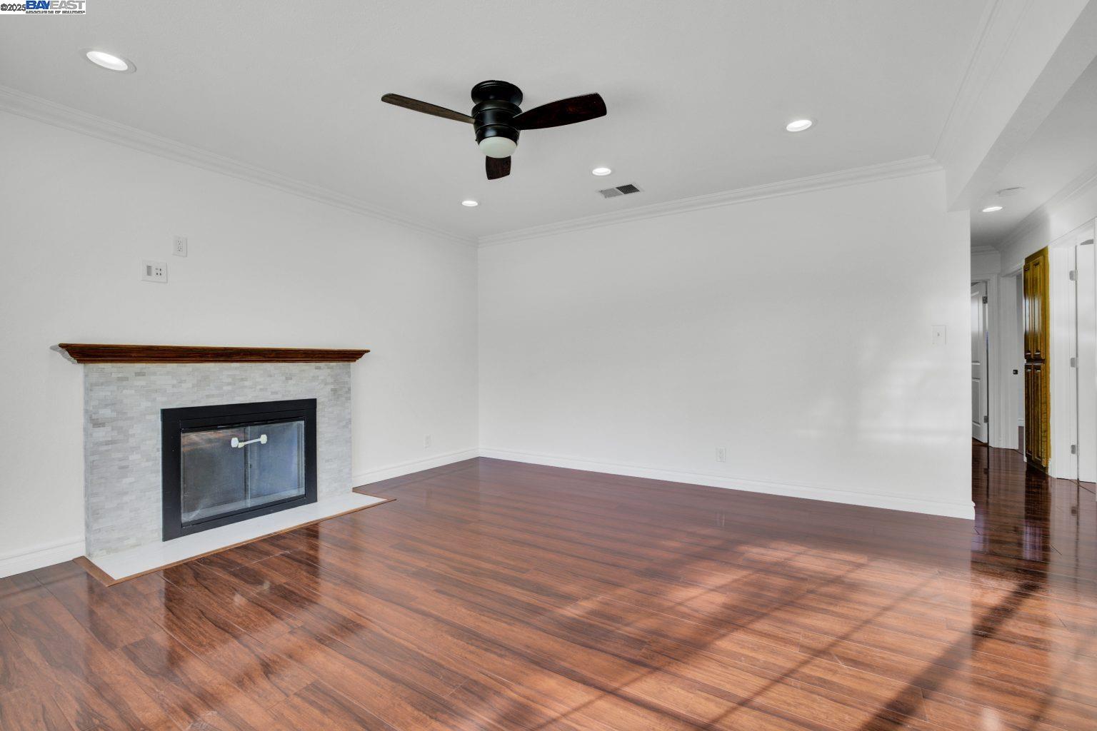 Detail Gallery Image 7 of 43 For 5665 Dewey Pl, Fremont,  CA 94538 - 3 Beds | 2 Baths