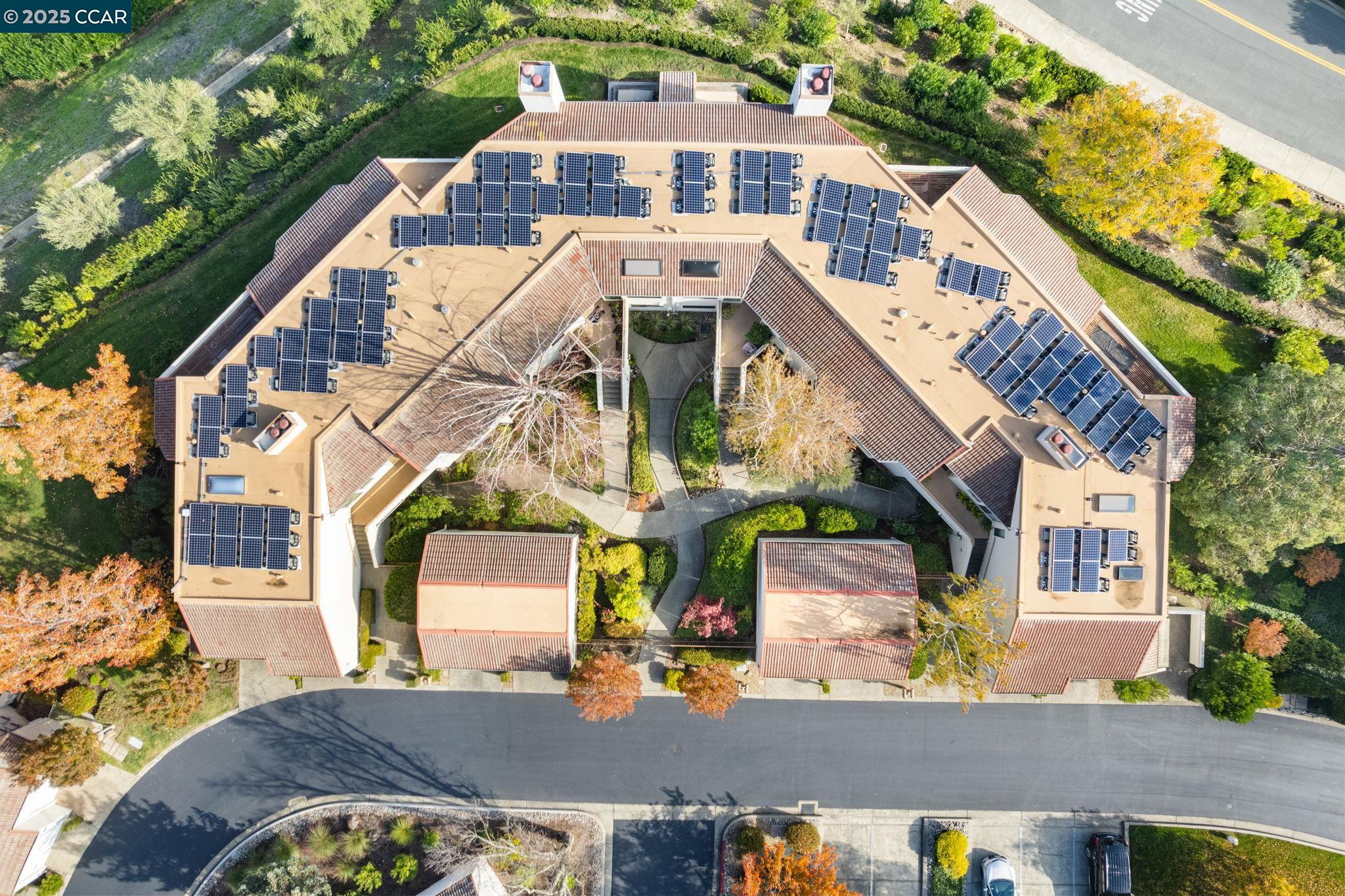 Detail Gallery Image 43 of 44 For 3258 Ptarmigan Dr 3b,  Walnut Creek,  CA 94595 - 3 Beds | 2 Baths