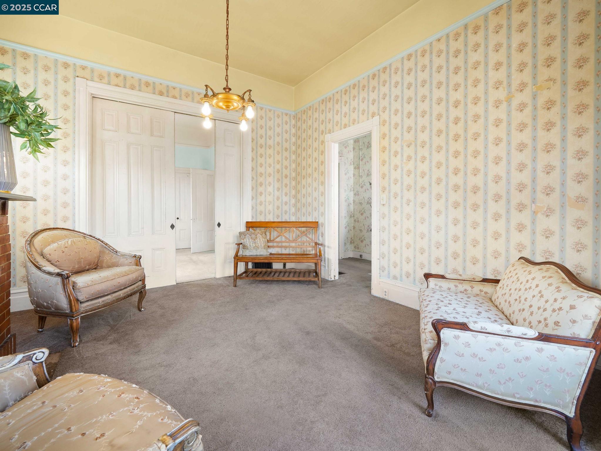 Detail Gallery Image 8 of 56 For 2154 Encinal Ave, Alameda,  CA 94501 - – Beds | – Baths