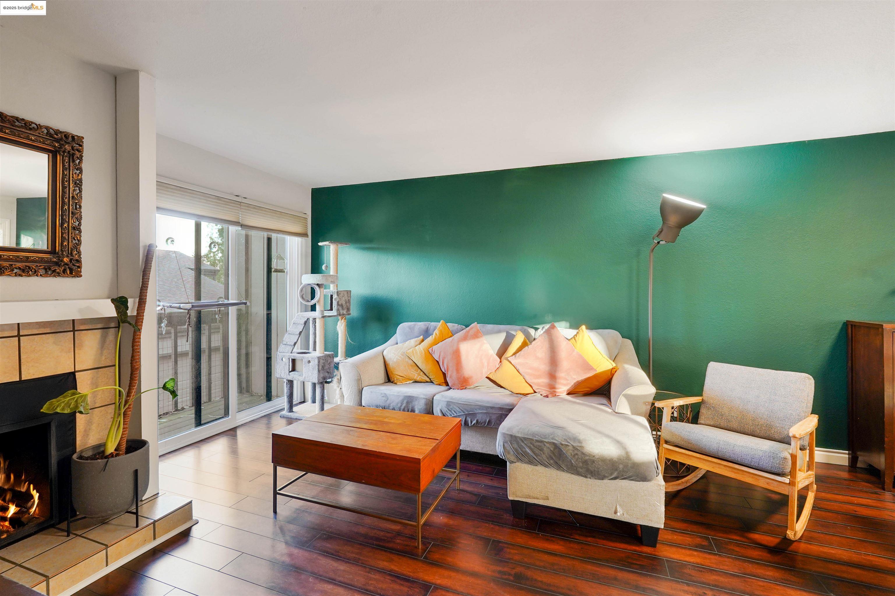 Detail Gallery Image 15 of 50 For 407 Vista Heights Rd, El Cerrito,  CA 94530 - 2 Beds | 2 Baths