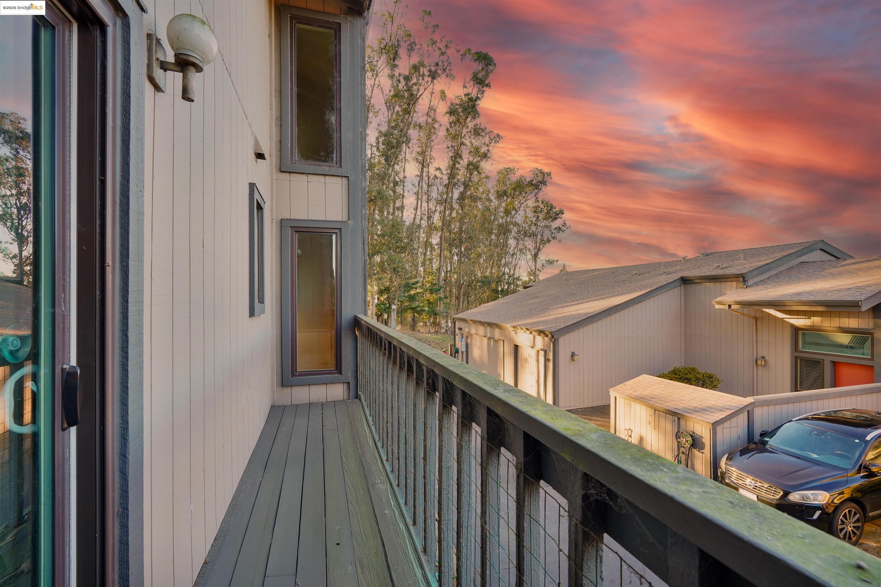 Detail Gallery Image 19 of 50 For 407 Vista Heights Rd, El Cerrito,  CA 94530 - 2 Beds | 2 Baths