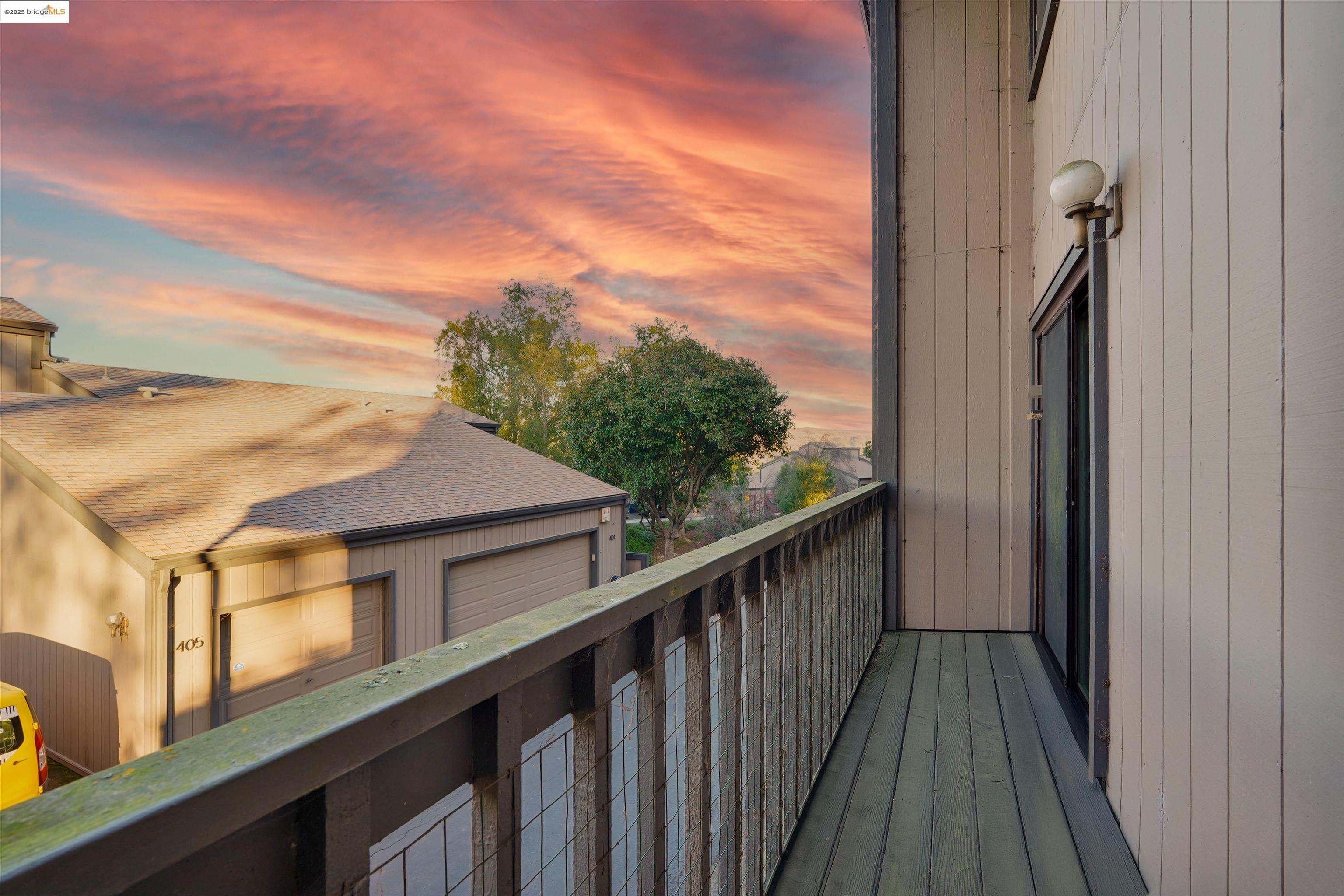 Detail Gallery Image 21 of 50 For 407 Vista Heights Rd, El Cerrito,  CA 94530 - 2 Beds | 2 Baths