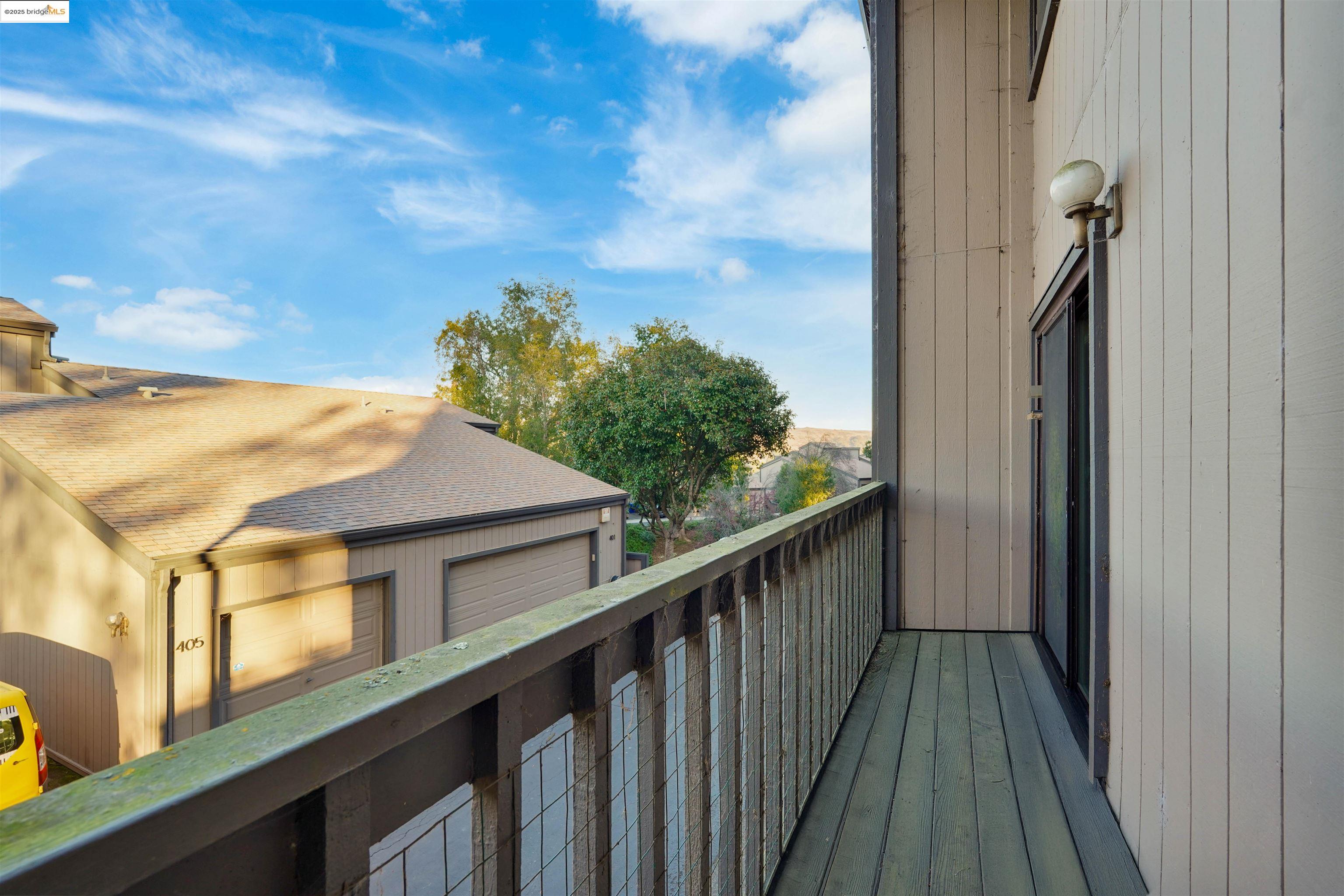 Detail Gallery Image 22 of 50 For 407 Vista Heights Rd, El Cerrito,  CA 94530 - 2 Beds | 2 Baths