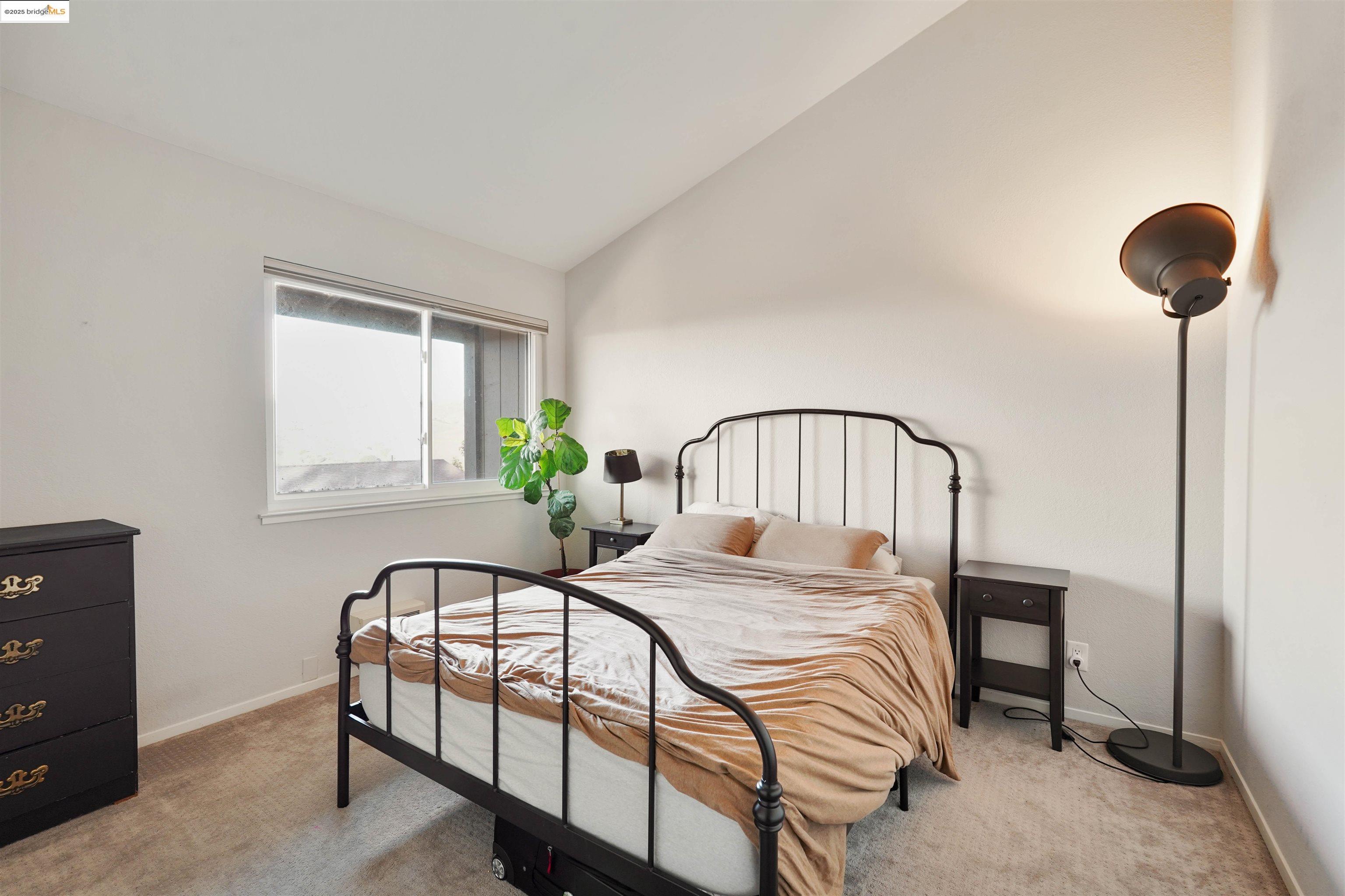 Detail Gallery Image 33 of 50 For 407 Vista Heights Rd, El Cerrito,  CA 94530 - 2 Beds | 2 Baths