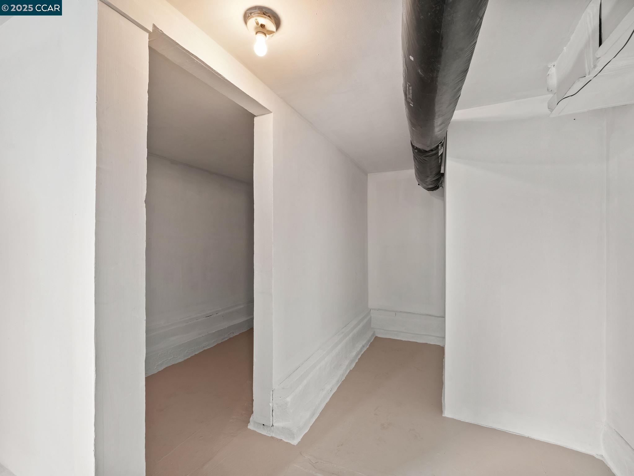 Detail Gallery Image 39 of 54 For 2154 Encinal Ave, Alameda,  CA 94501 - 2 Beds | 2 Baths