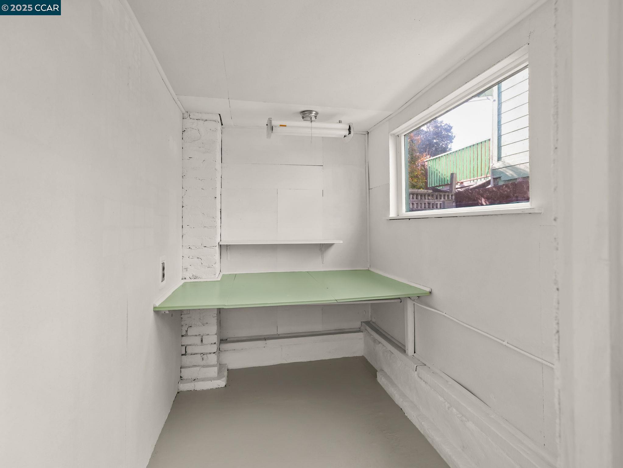 Detail Gallery Image 47 of 54 For 2154 Encinal Ave, Alameda,  CA 94501 - 2 Beds | 2 Baths