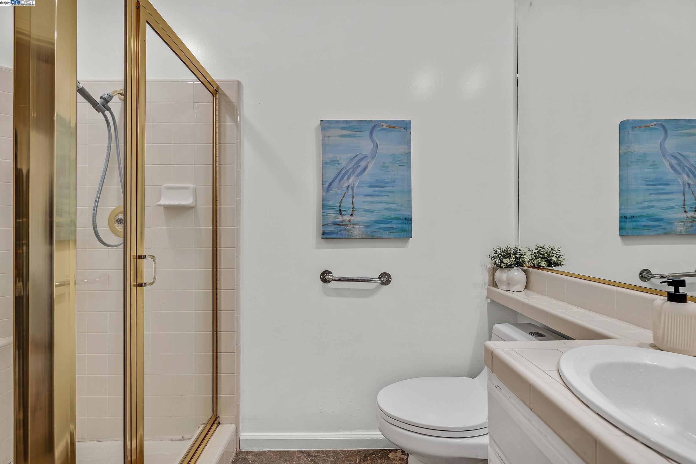 Detail Gallery Image 35 of 48 For 2018 Constitution Ct, San Leandro,  CA 94579 - 5 Beds | 4 Baths