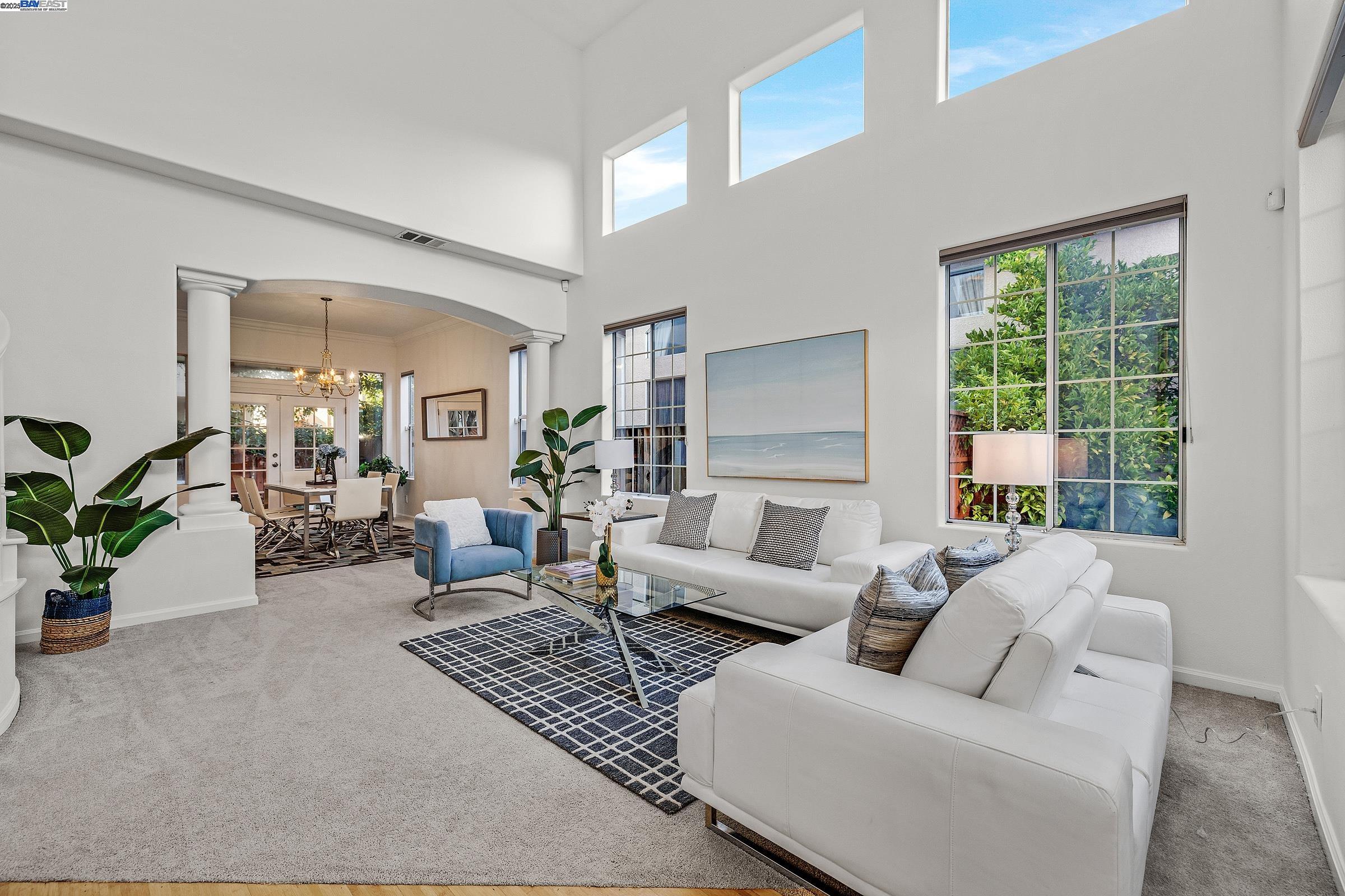 Detail Gallery Image 5 of 48 For 2018 Constitution Ct, San Leandro,  CA 94579 - 5 Beds | 4 Baths