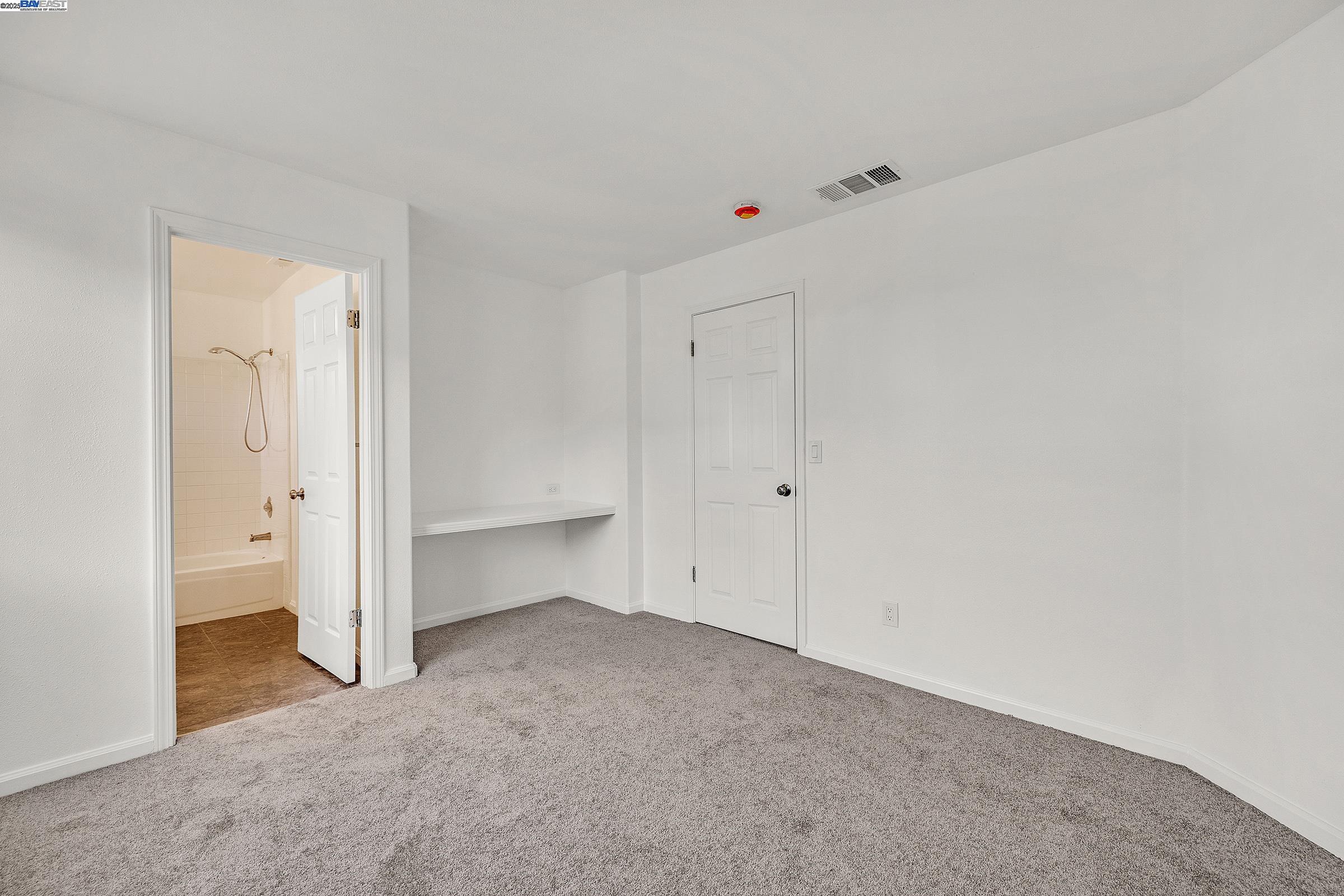 Detail Gallery Image 42 of 48 For 2018 Constitution Ct, San Leandro,  CA 94579 - 5 Beds | 4 Baths