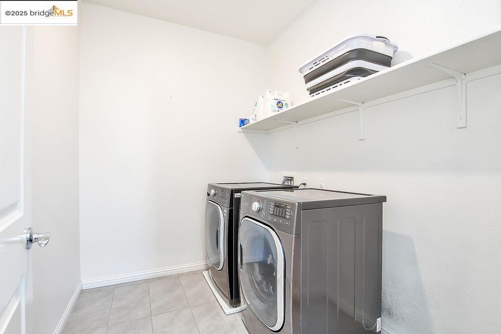 Detail Gallery Image 15 of 24 For 278 Sespe Creek Ave, Brentwood,  CA 94513 - 5 Beds | 4/1 Baths