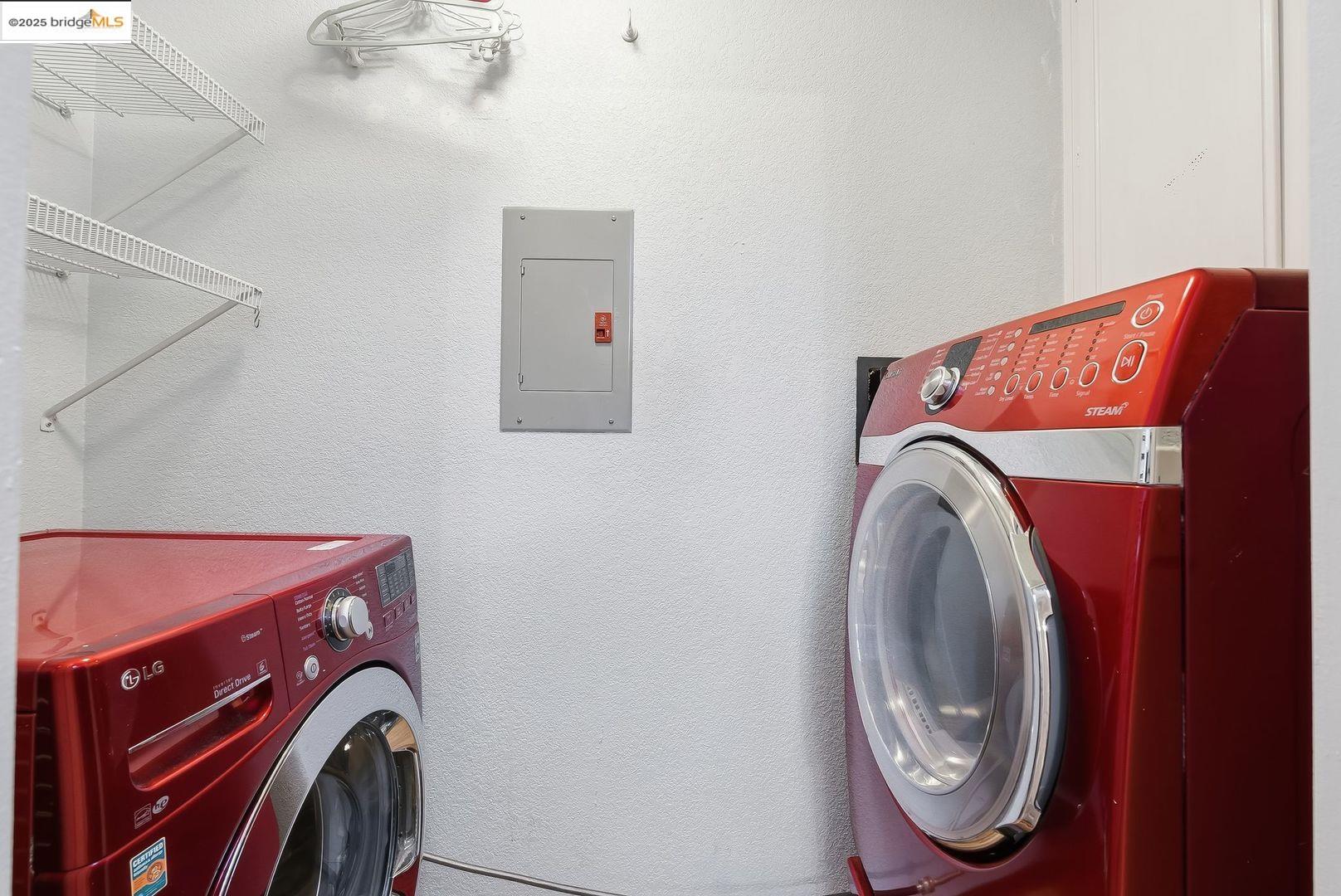 Detail Gallery Image 12 of 33 For 316 Dursey Dr, Pinole,  CA 94564 - 2 Beds | 2 Baths