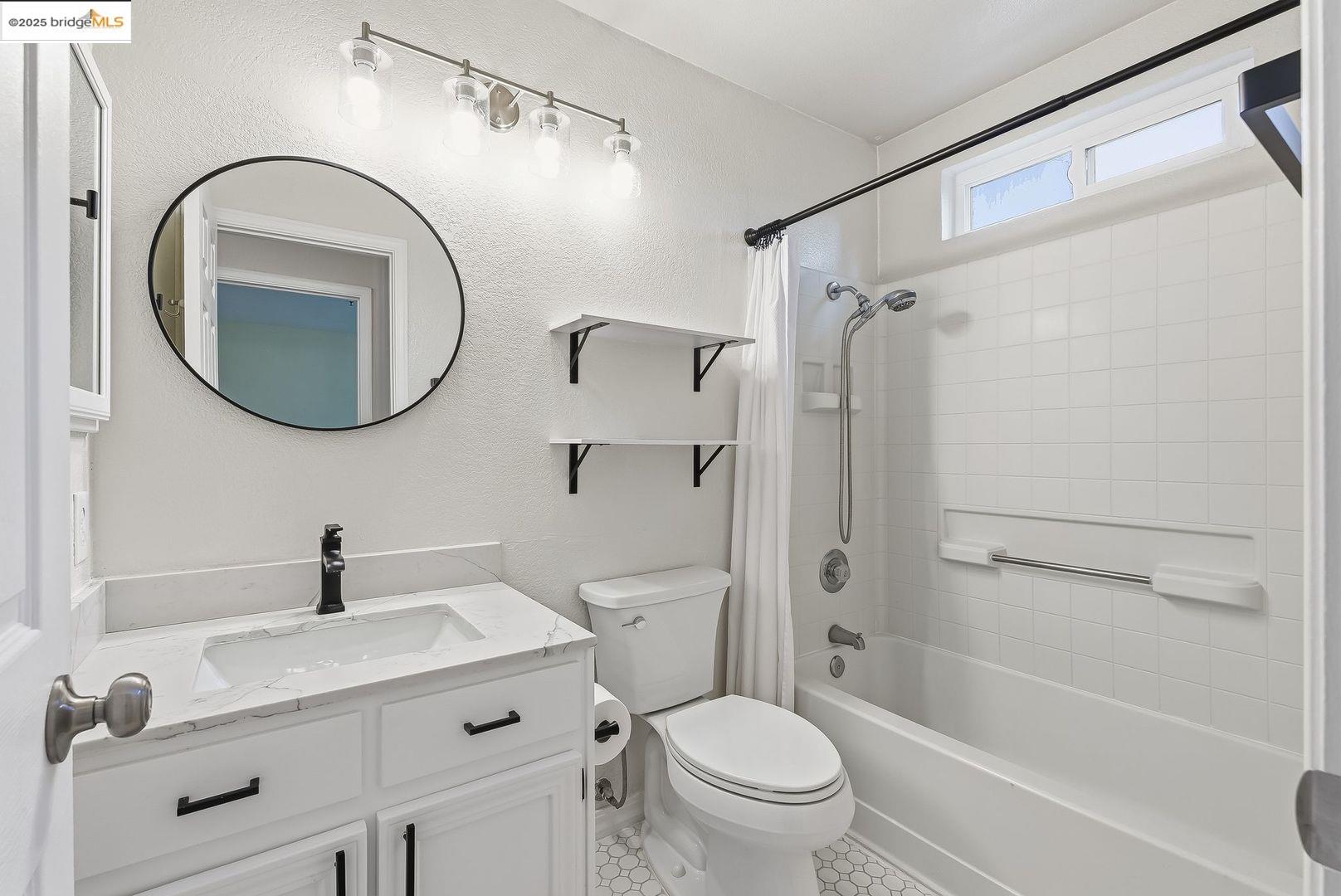 Detail Gallery Image 20 of 33 For 316 Dursey Dr, Pinole,  CA 94564 - 2 Beds | 2 Baths