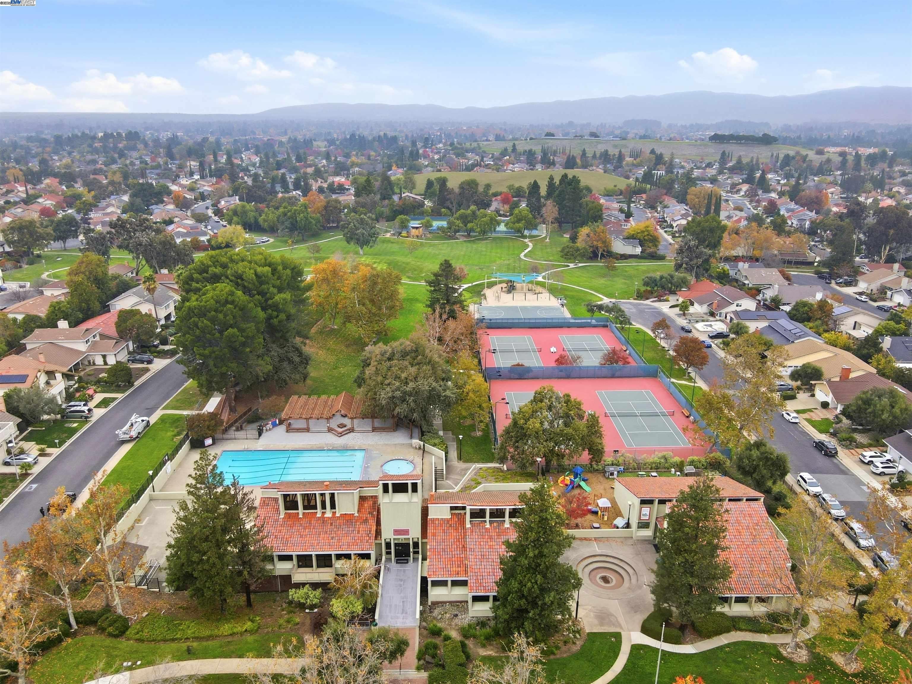 Detail Gallery Image 41 of 45 For 4490 Buckthorn Ct, Concord,  CA 94521 - 4 Beds | 2 Baths