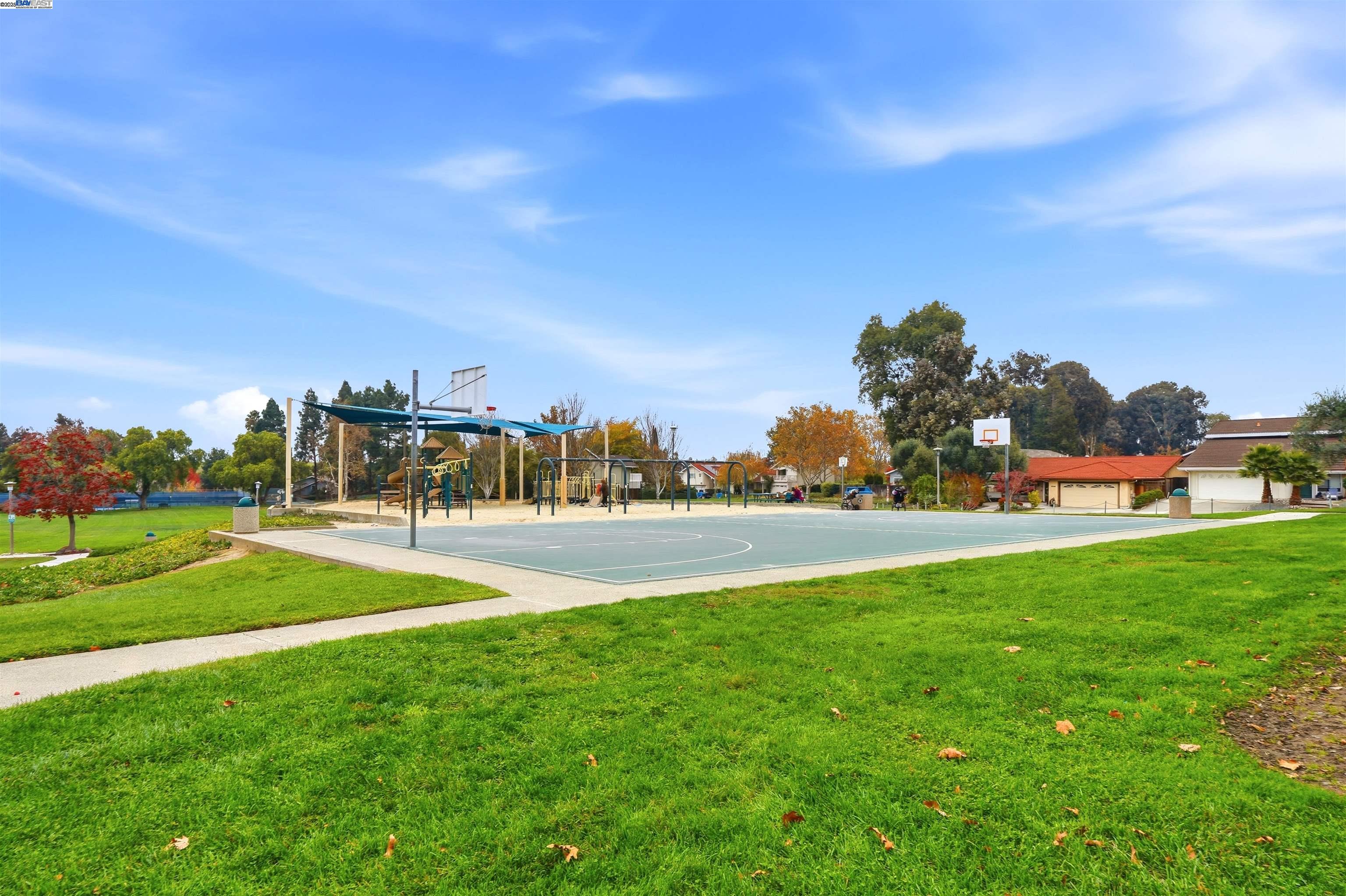 Detail Gallery Image 45 of 45 For 4490 Buckthorn Ct, Concord,  CA 94521 - 4 Beds | 2 Baths