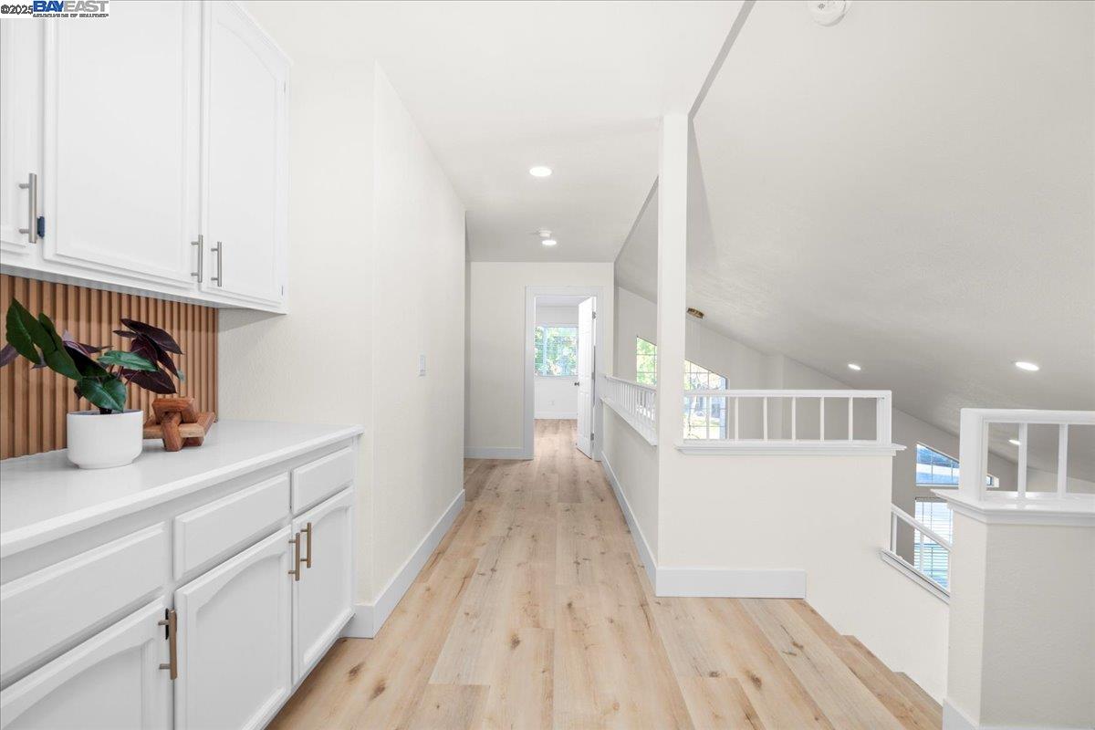 Detail Gallery Image 20 of 38 For 7212 Tiant Way, Elk Grove,  CA 95758 - 4 Beds | 2/1 Baths