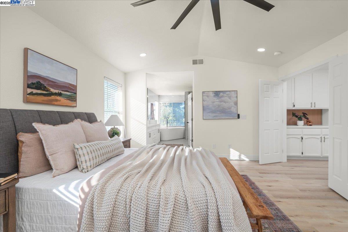 Detail Gallery Image 22 of 38 For 7212 Tiant Way, Elk Grove,  CA 95758 - 4 Beds | 2/1 Baths