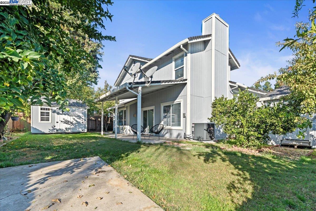 Detail Gallery Image 33 of 38 For 7212 Tiant Way, Elk Grove,  CA 95758 - 4 Beds | 2/1 Baths