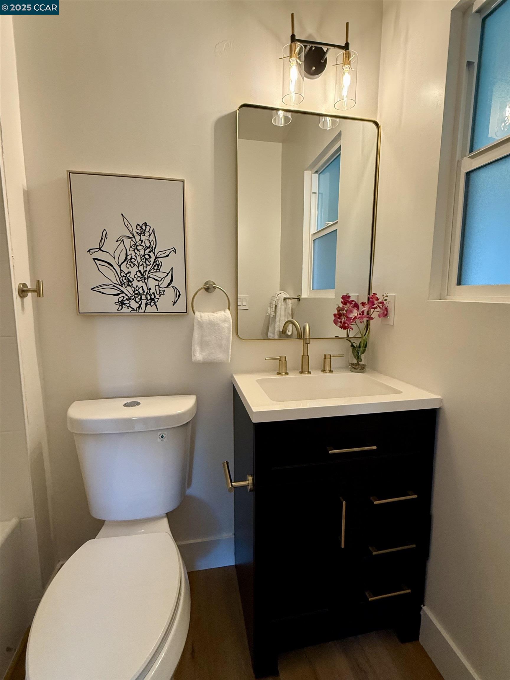 Detail Gallery Image 9 of 15 For 335 Chesley Avenue, Richmond,  CA 94801-1528 - 3 Beds | 2 Baths