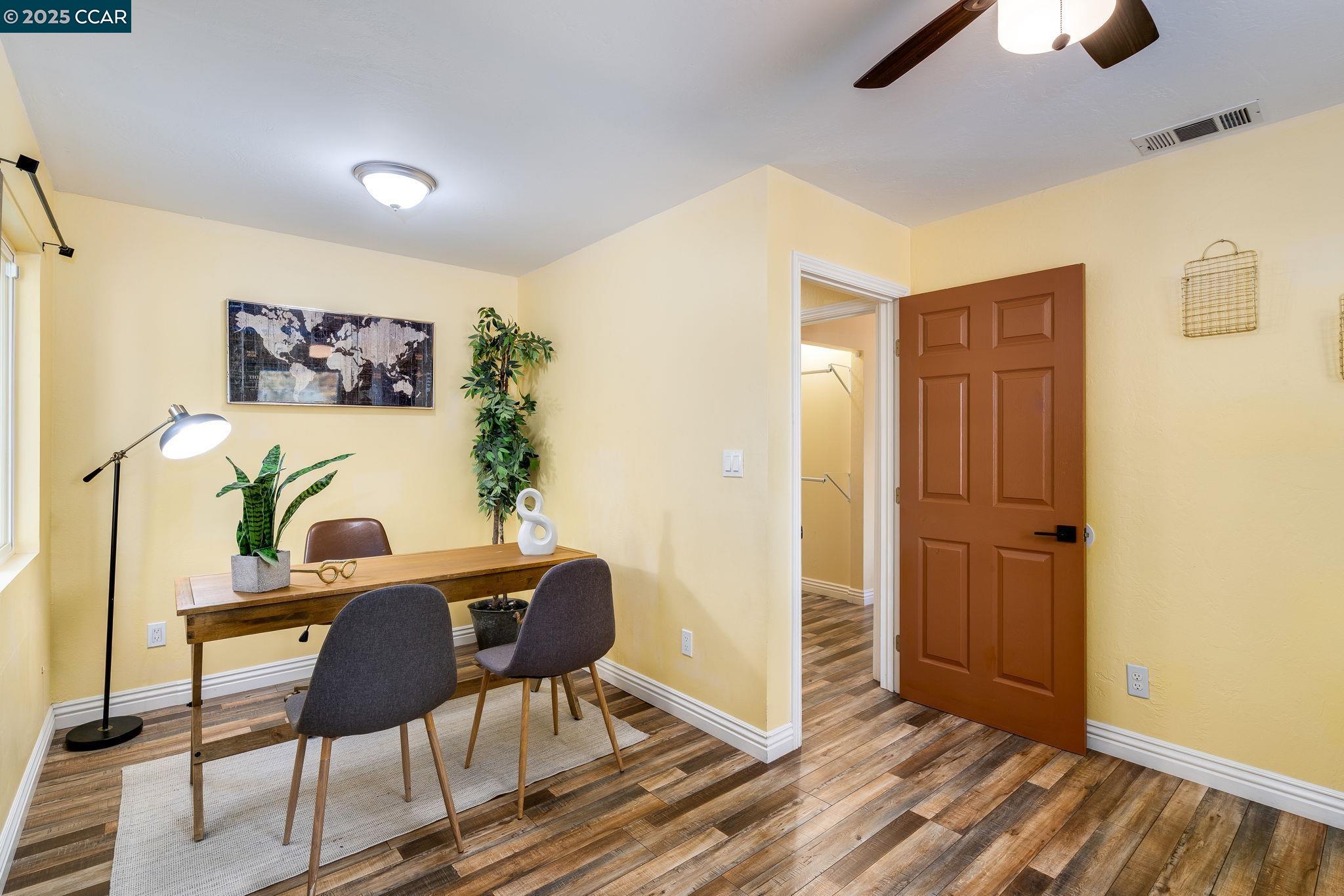 Detail Gallery Image 17 of 27 For 2941 Crawford St, Concord,  CA 94518 - 4 Beds | 2 Baths