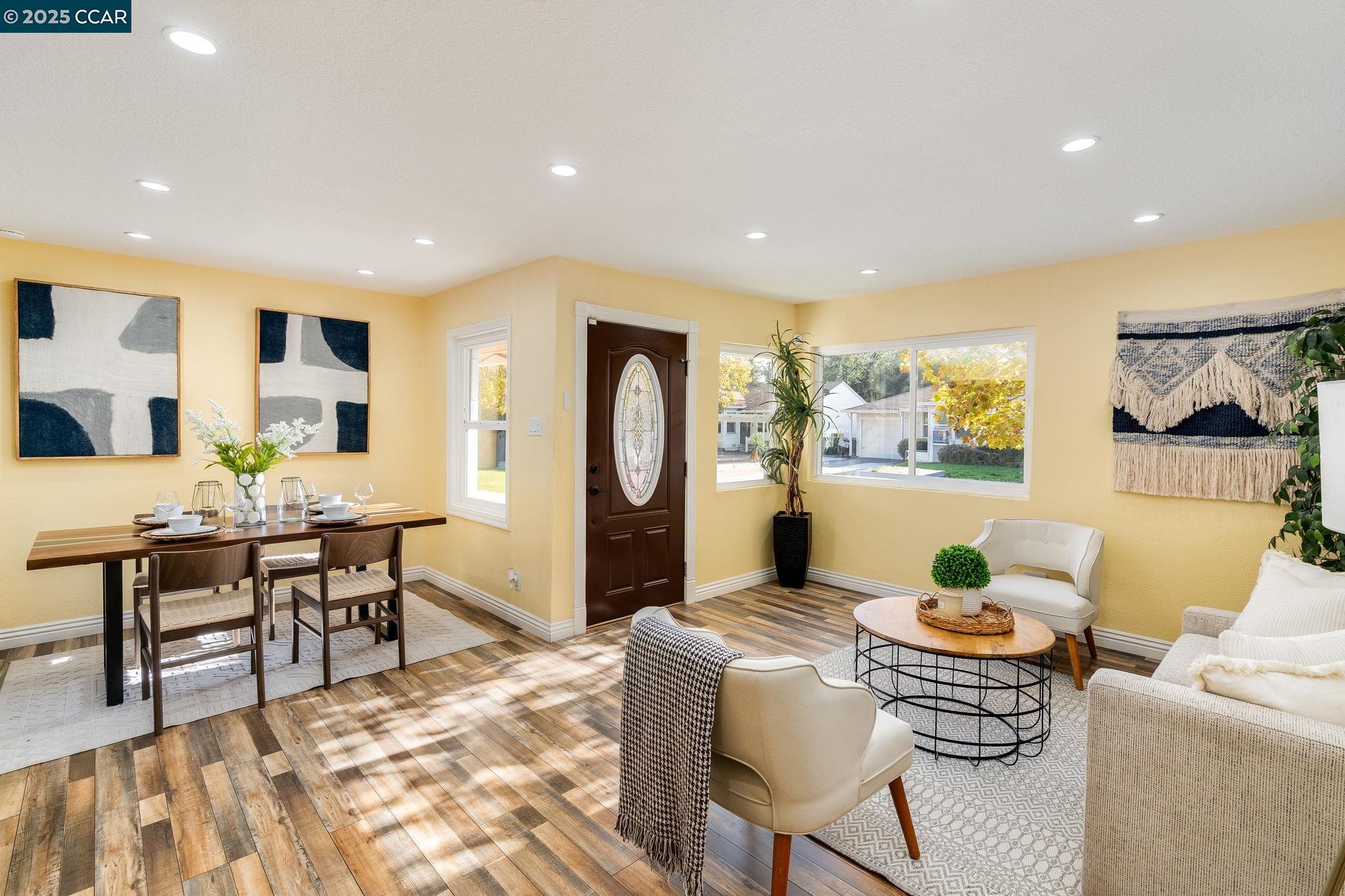 Detail Gallery Image 7 of 27 For 2941 Crawford St, Concord,  CA 94518 - 4 Beds | 2 Baths