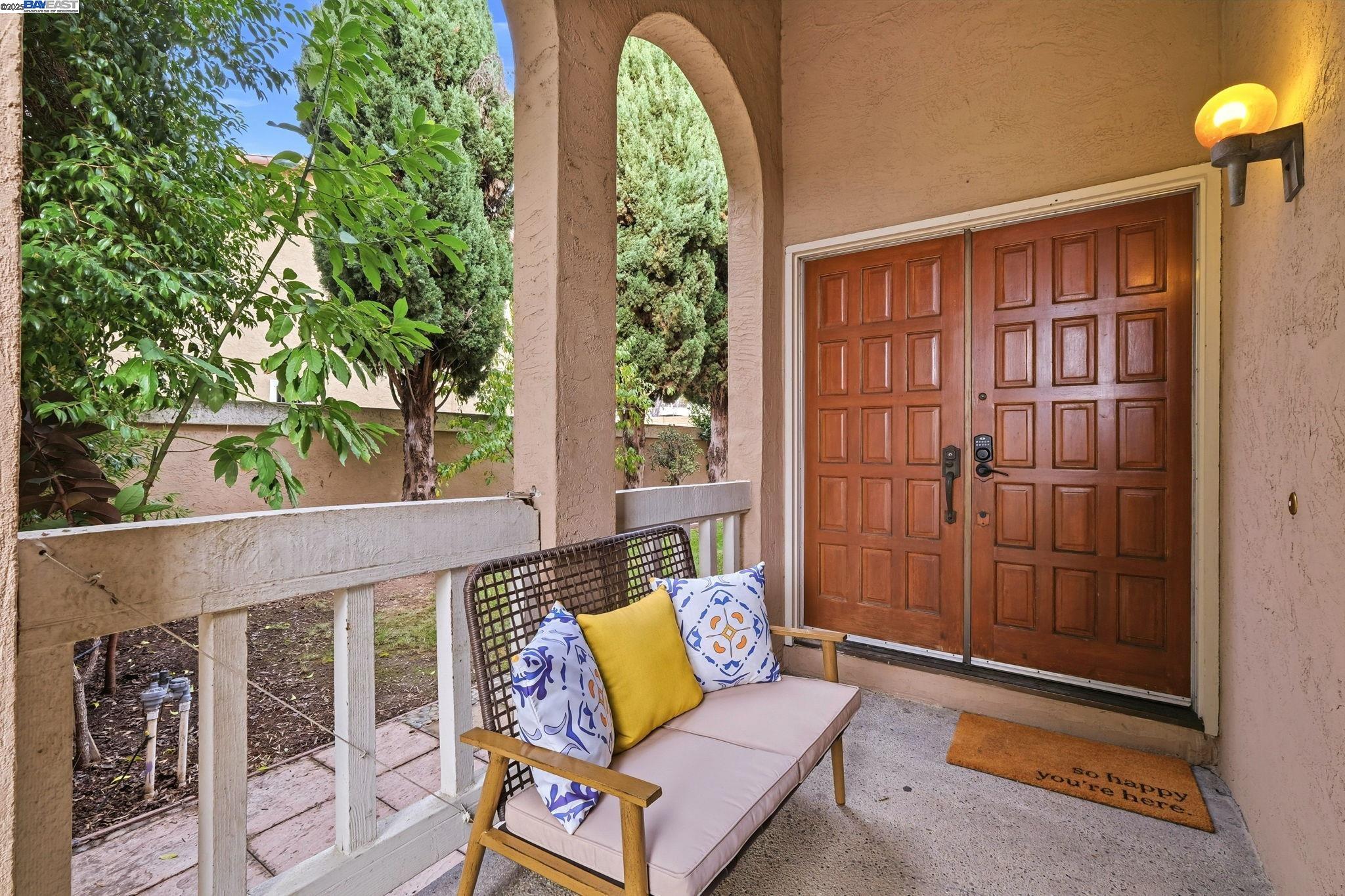 Photo #2: 41118693 Listing: Photo #2