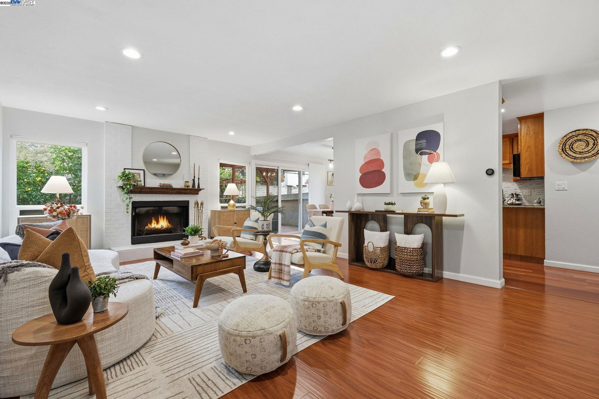 Photo #6: 41118693 Listing: Photo #6