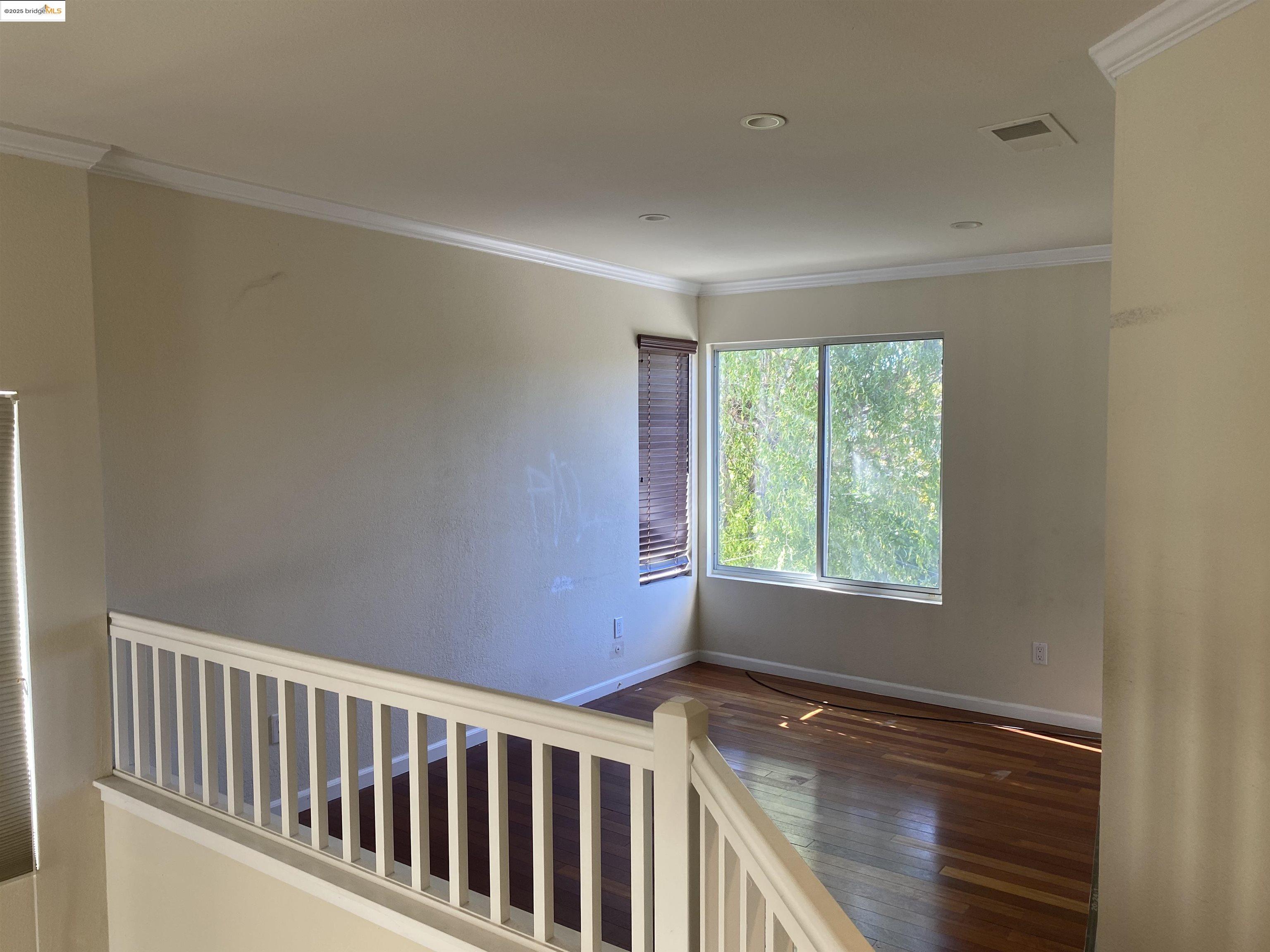 Detail Gallery Image 7 of 8 For 1810 Gardenia Ct, Antioch,  CA 94531 - 3 Beds | 2/1 Baths