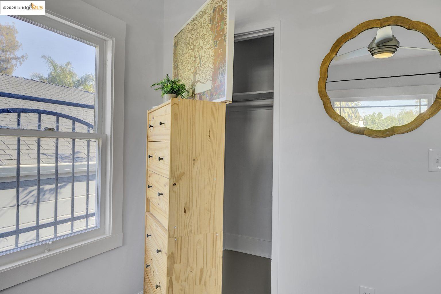 Detail Gallery Image 34 of 46 For 3388 64th Ave, Oakland,  CA 94605 - 3 Beds | 1 Baths