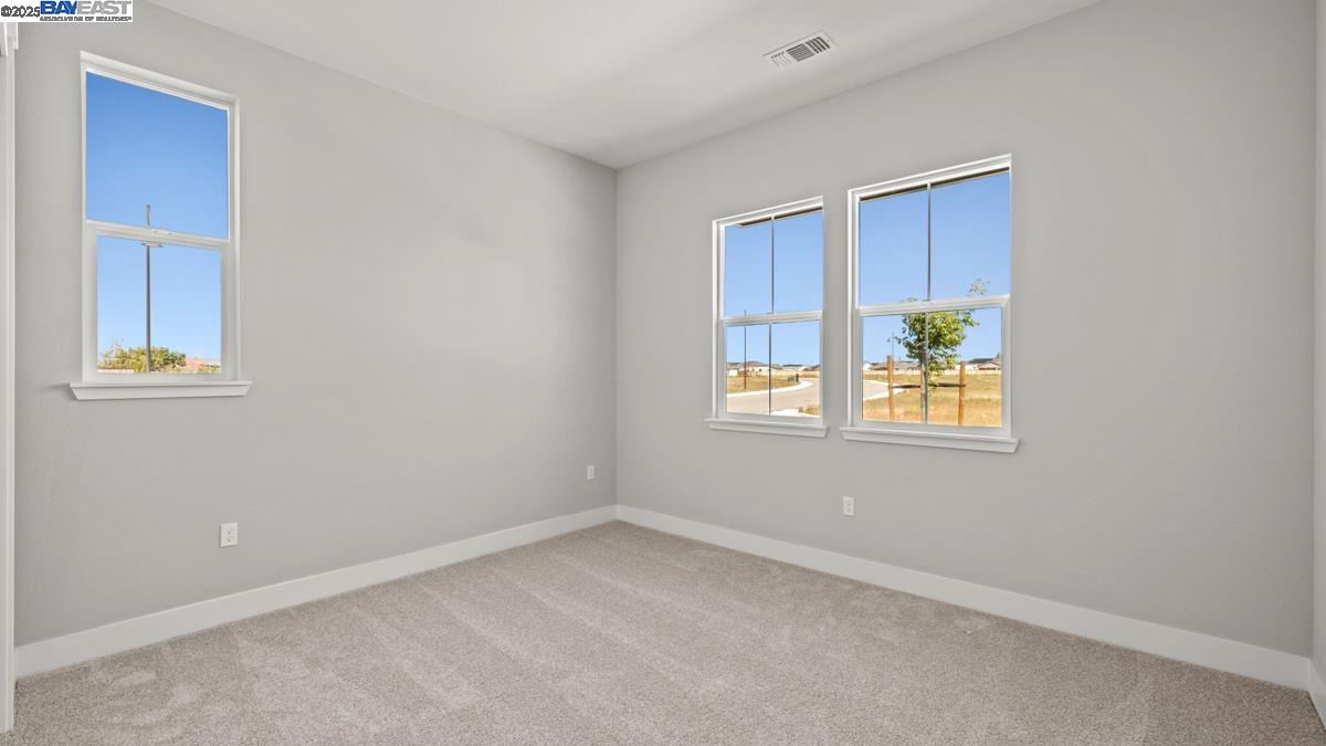 Detail Gallery Image 21 of 26 For 1368 Crescent Avenue, Manteca,  CA 95336 - 2 Beds | 2/1 Baths