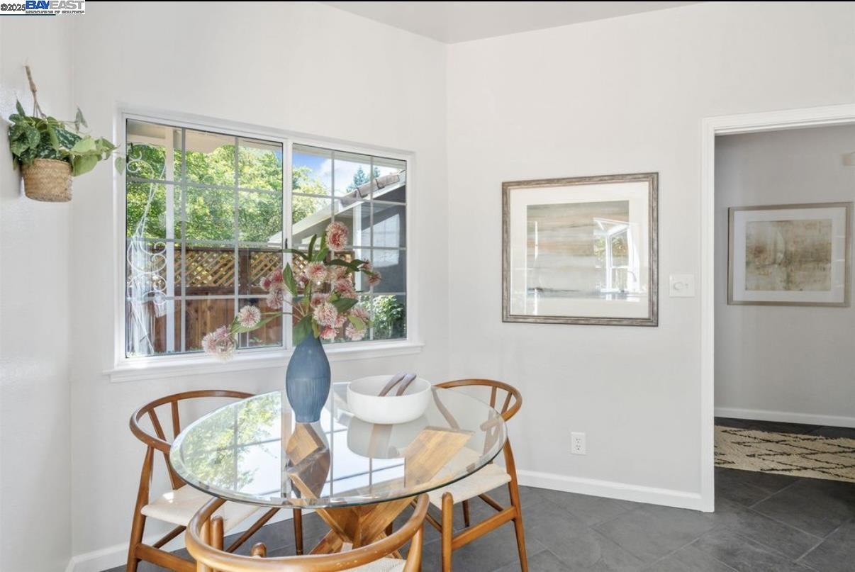 Detail Gallery Image 20 of 56 For 5 Stuart Pl, Danville,  CA 94526 - 4 Beds | 3 Baths