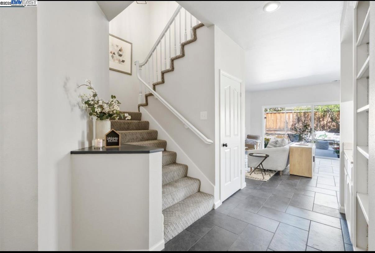 Detail Gallery Image 4 of 56 For 5 Stuart Pl, Danville,  CA 94526 - 4 Beds | 3 Baths